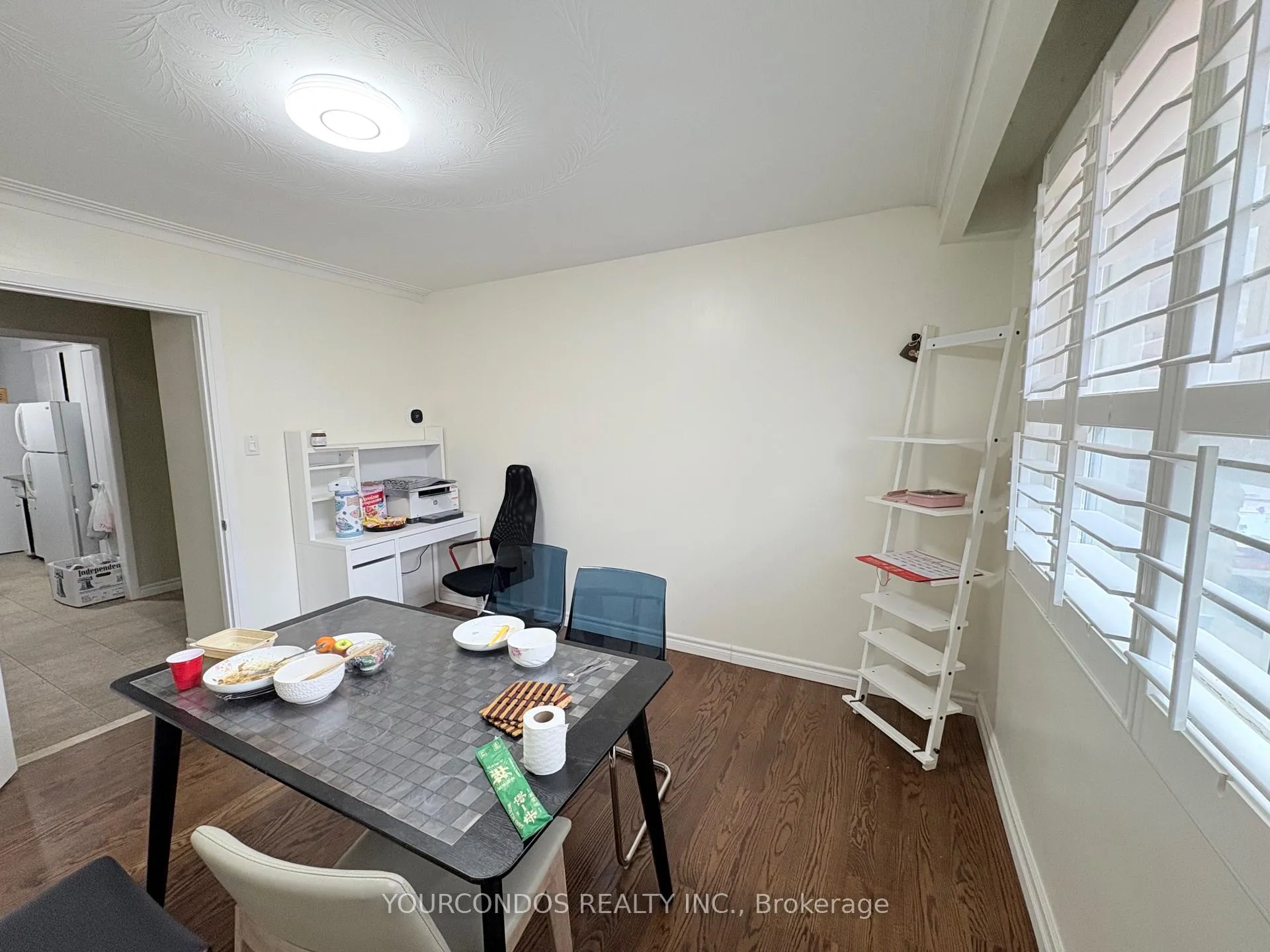 Photo 2 of Unit Upper A & B, 31 Markhaven Road, Markham, Unionville — HOMEH