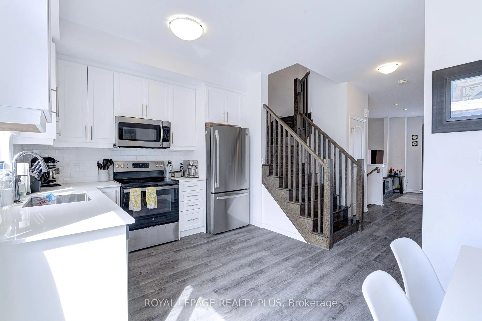 Photo 12 of Unit 98, 61 Soho Street, Hamilton, Stoney Creek Mountain — HOMEH