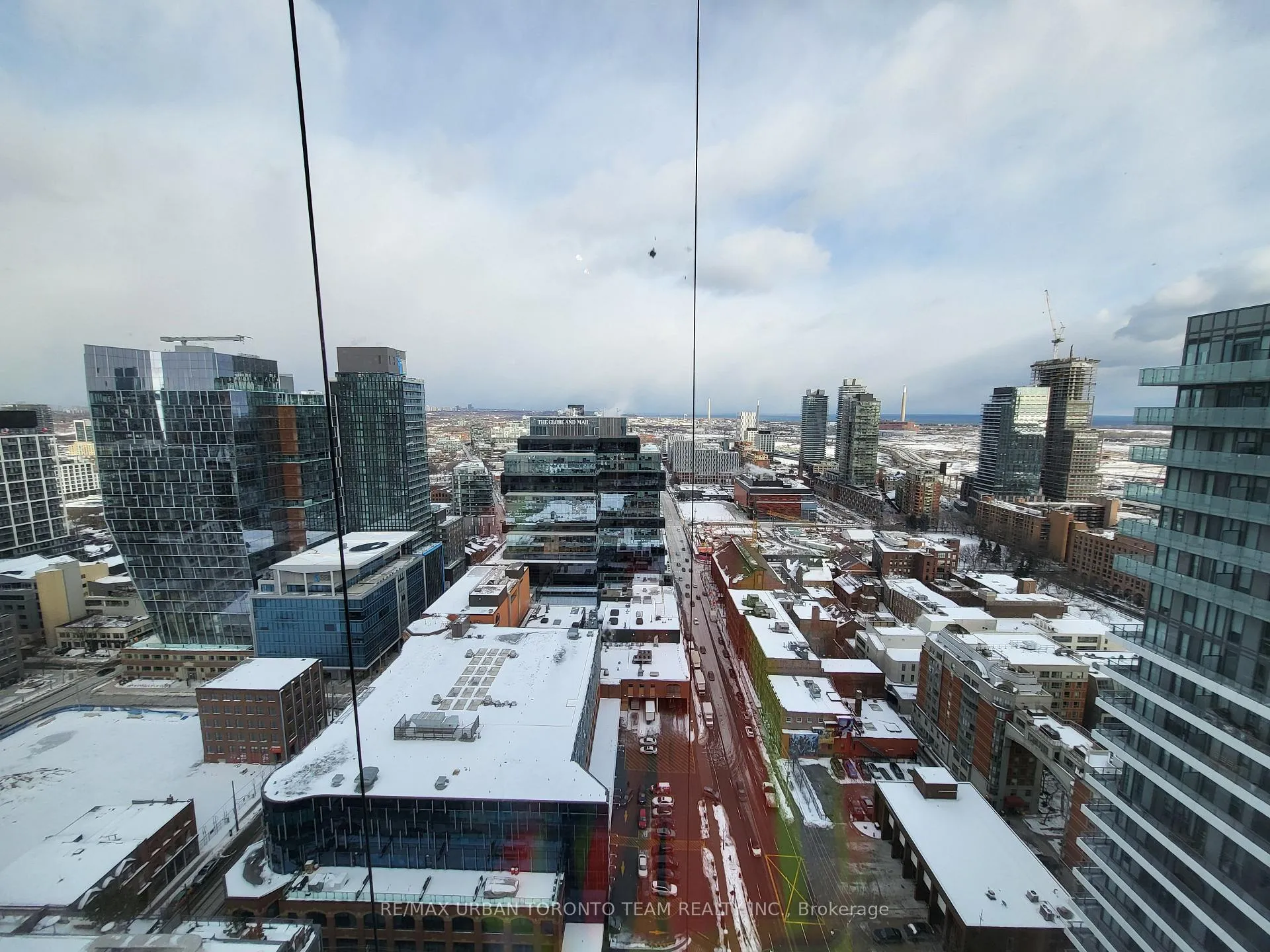 Photo 12 of Unit 3305, 180 Front Street E, Toronto, Moss Park — HOMEH