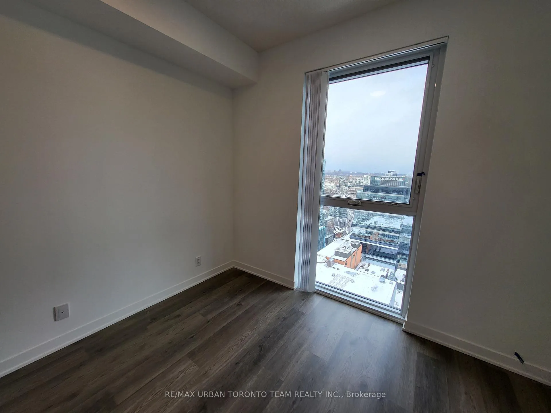 Photo 16 of Unit 3305, 180 Front Street E, Toronto, Moss Park — HOMEH