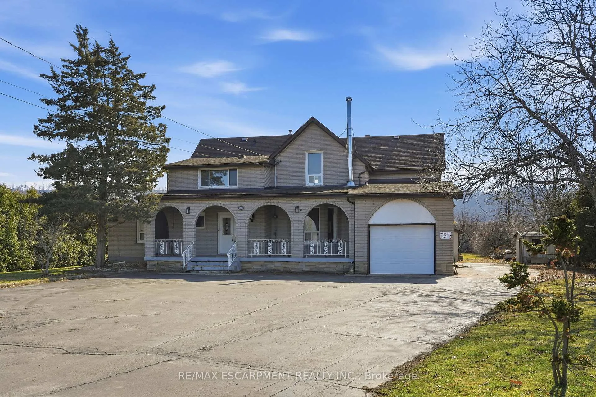 Photo 2 of 864 Highway 8, Hamilton, Fruitland — HOMEH