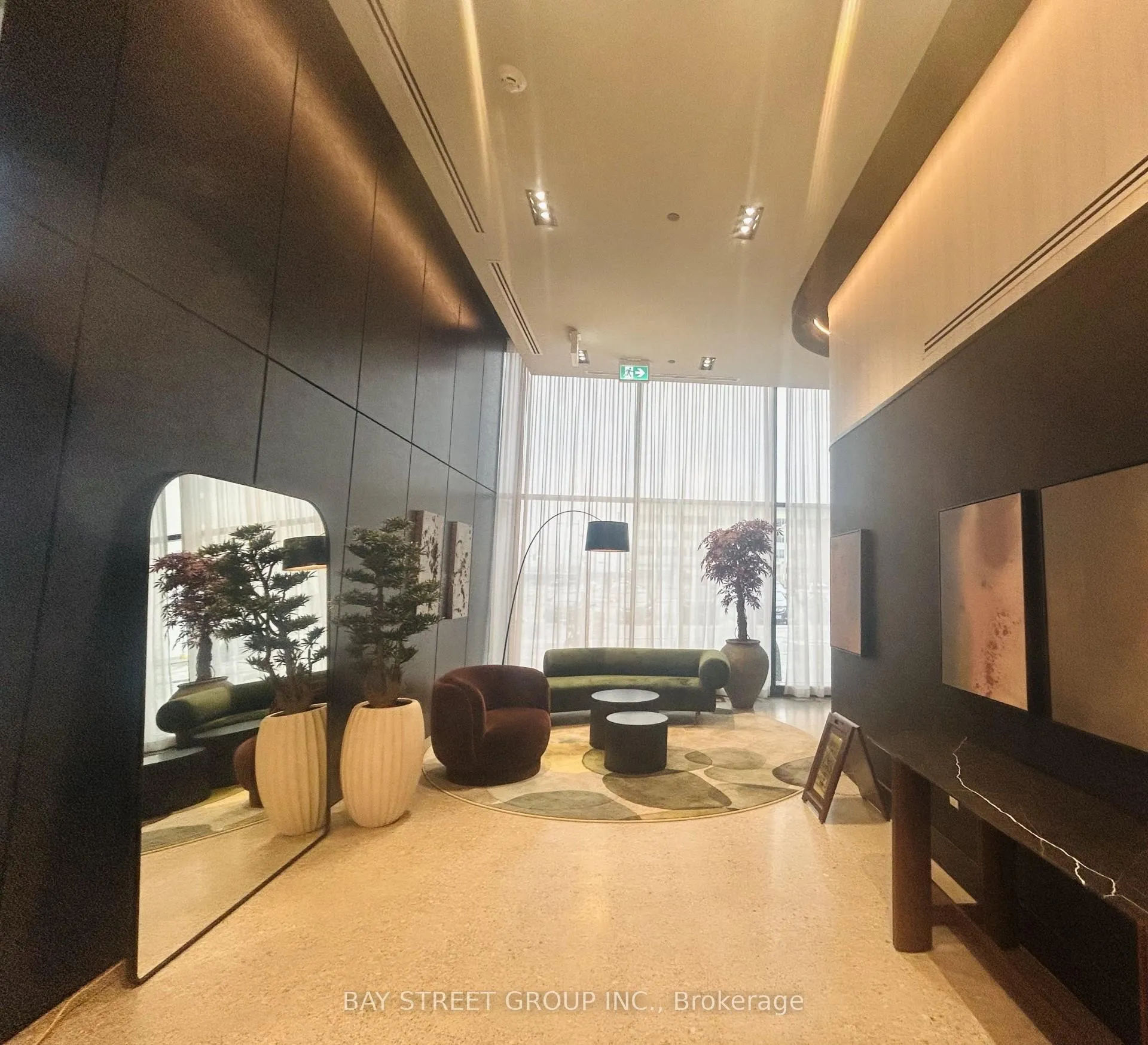 Photo 2 of Unit 2403, 38 Andre De Grasse Street N, Markham, Unionville — HOMEH