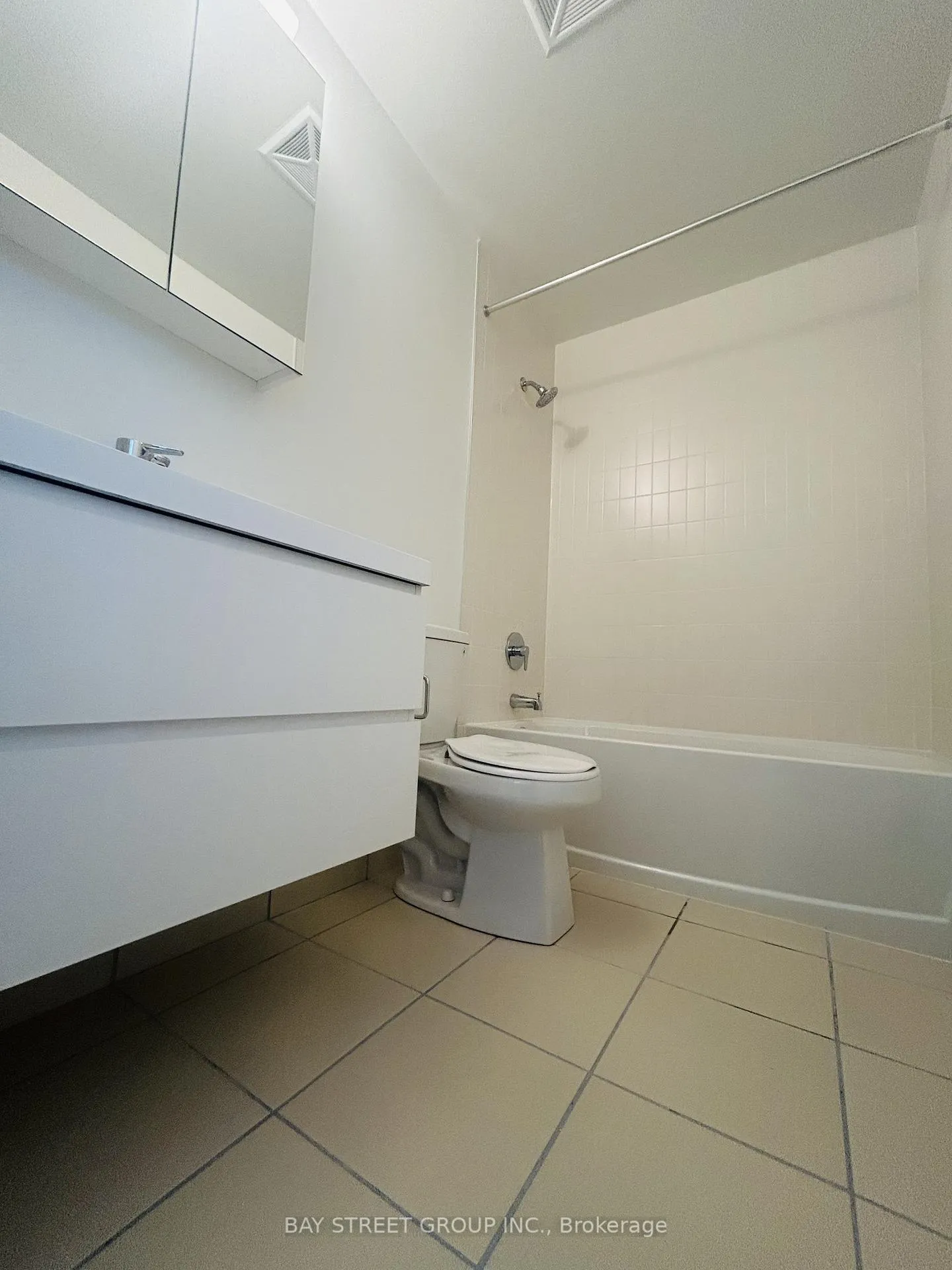 Photo 10 of Unit 2403, 38 Andre De Grasse Street N, Markham, Unionville — HOMEH