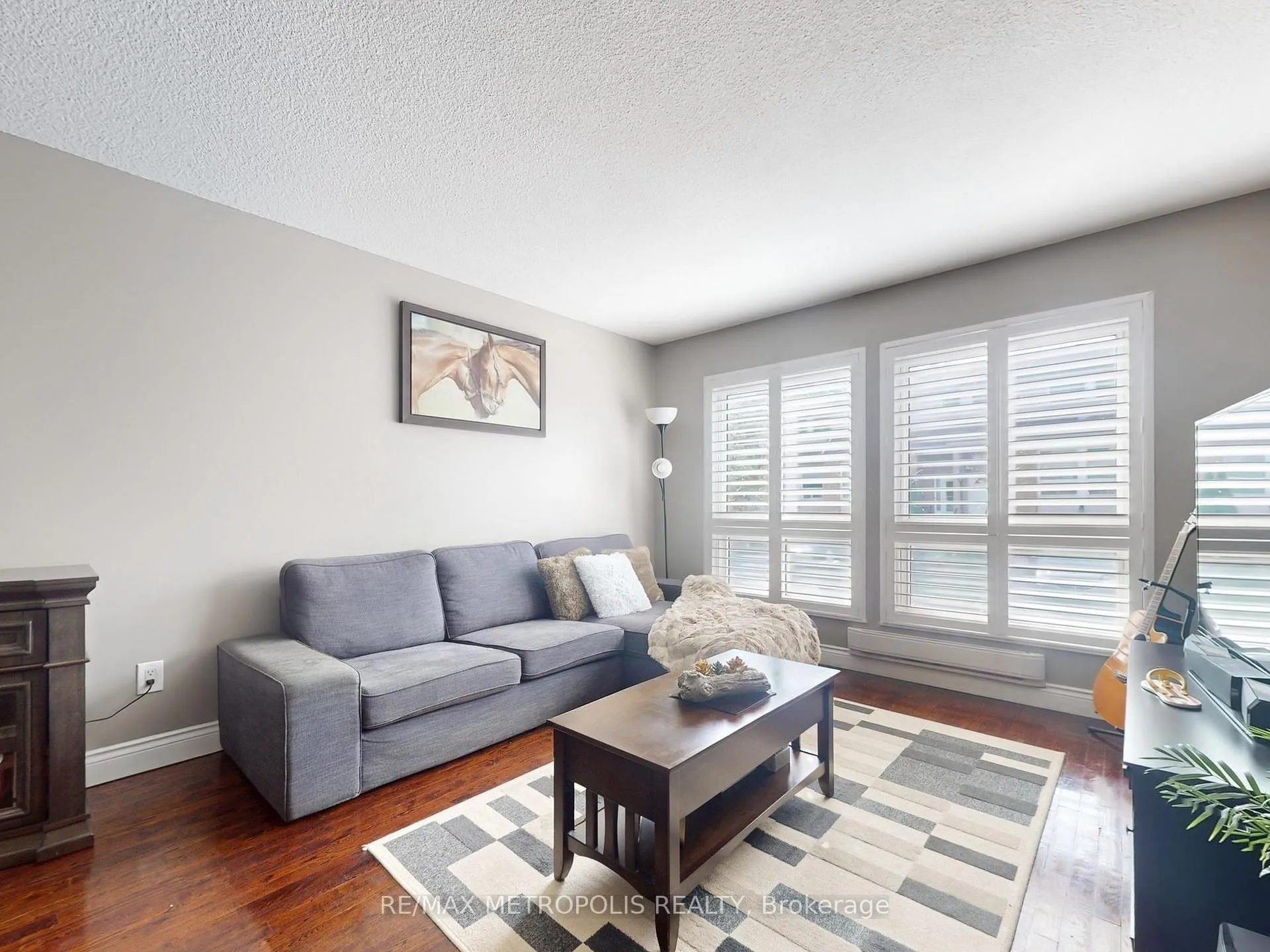 Photo 4 of 44 Willows Lane, Ajax, Central West — HOMEH