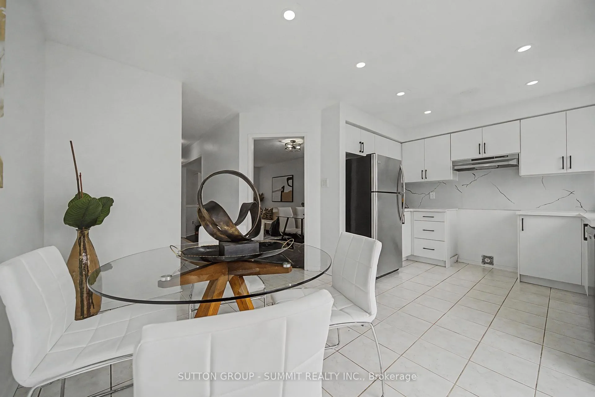 Photo 20 of 121 Willow Park Drive, Brampton, Sandringham-Wellington — HOMEH