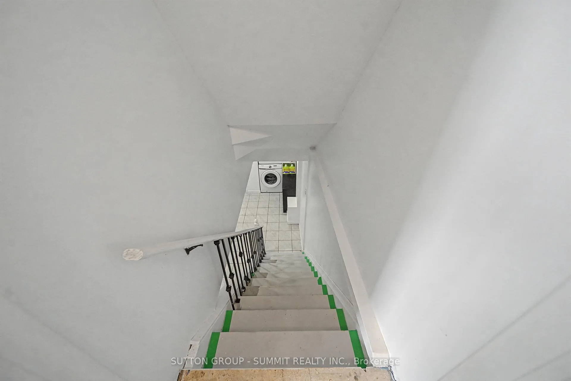 Photo 42 of 121 Willow Park Drive, Brampton, Sandringham-Wellington — HOMEH