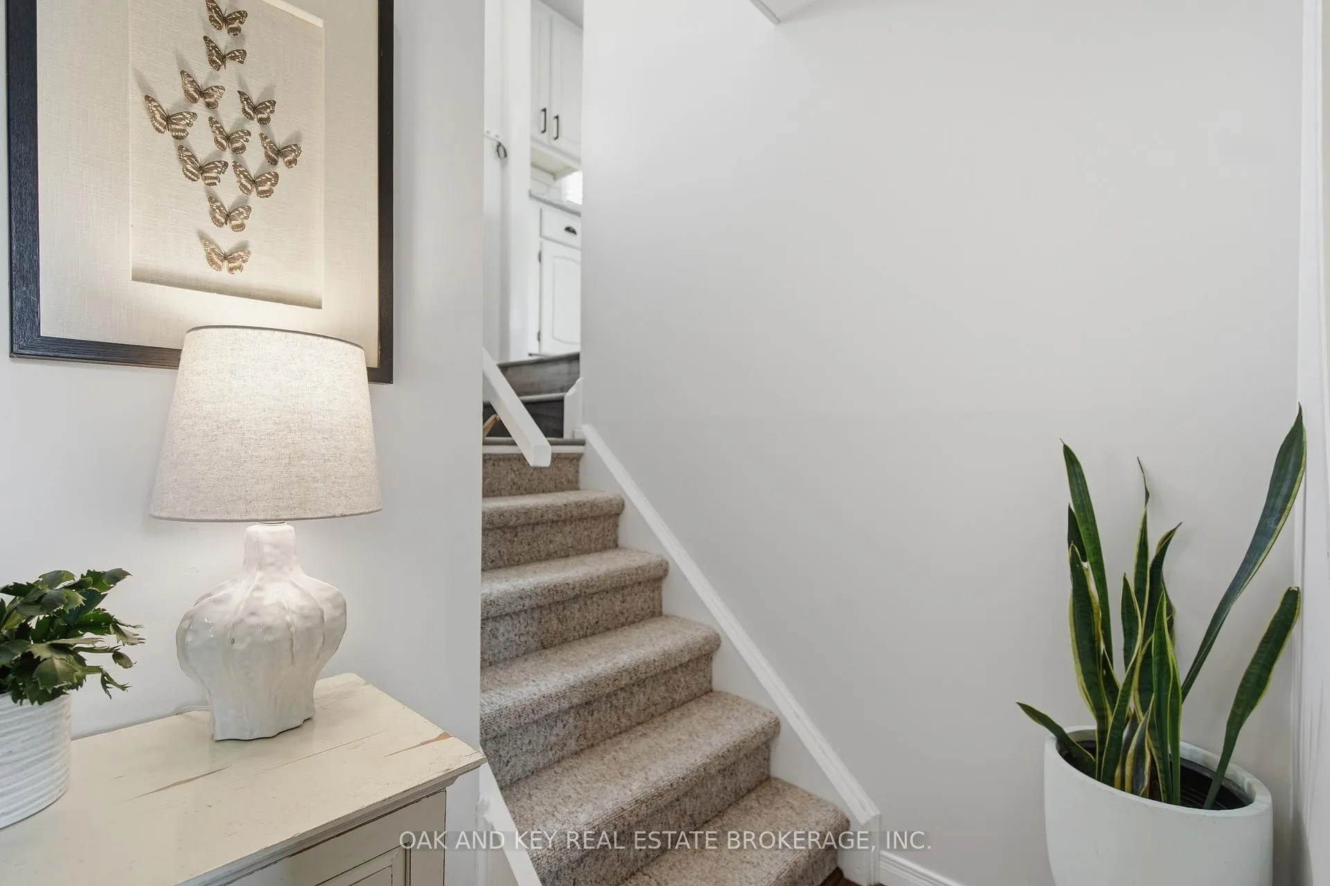 Photo 20 of 207 Simcoe Court, Middlesex Centre, Komoka — HOMEH