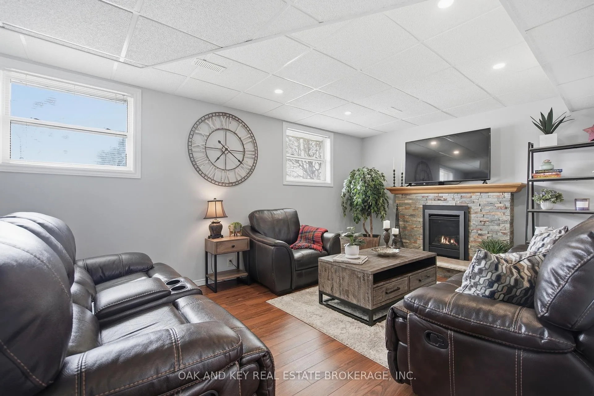 Photo 21 of 207 Simcoe Court, Middlesex Centre, Komoka — HOMEH