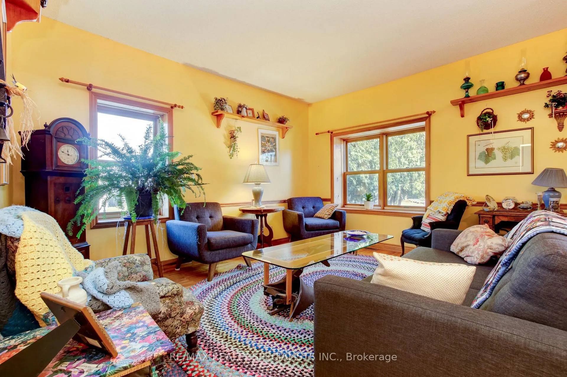 Photo 4 of 1184 Bellview Cres, Burlington, Brant — HOMEH