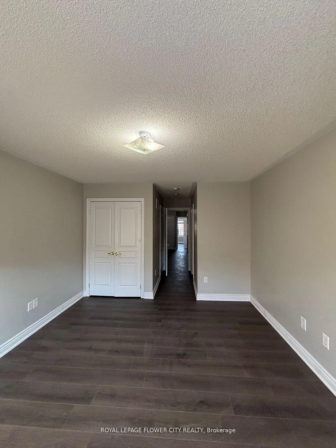 Photo 7 of 38 Walbrook Road, Brampton, Credit Valley — HOMEH