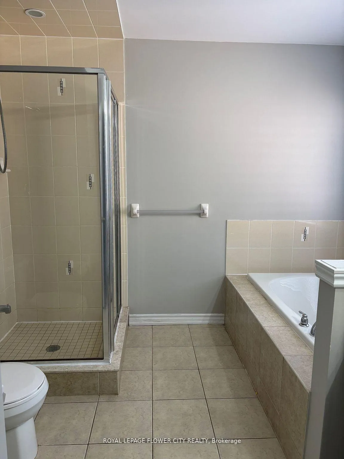 Photo 14 of 38 Walbrook Road, Brampton, Credit Valley — HOMEH