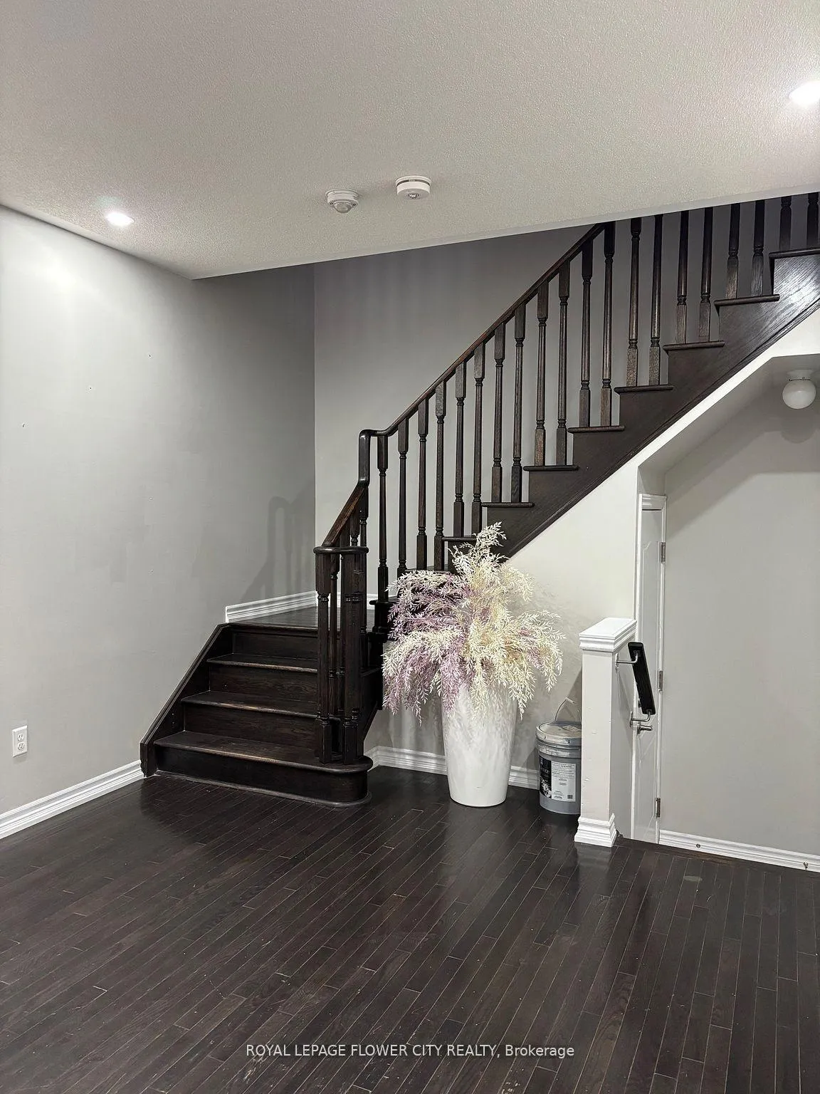 Photo 16 of 38 Walbrook Road, Brampton, Credit Valley — HOMEH