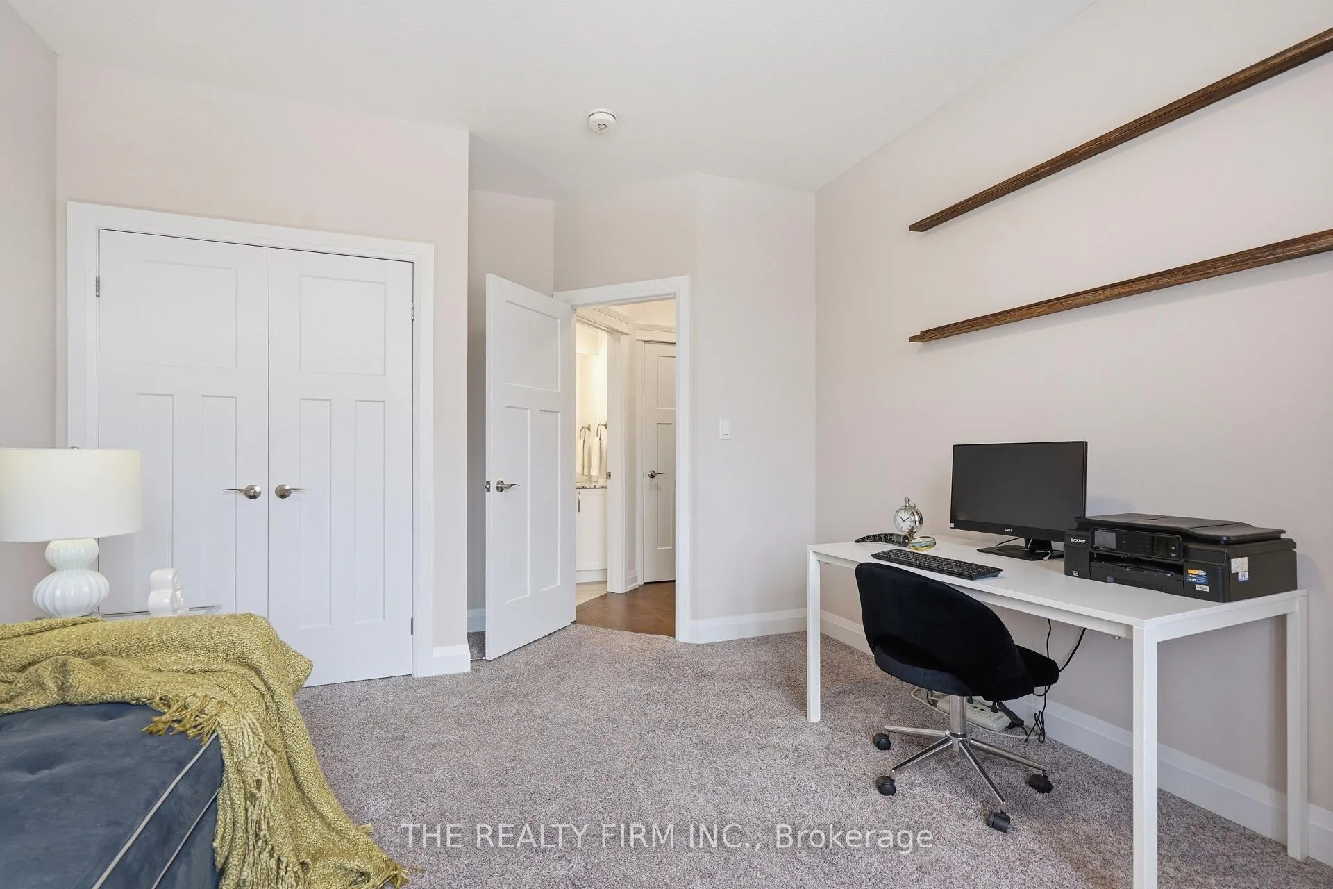 Photo 23 of 84 Collins Way, Strathroy-Caradoc, SE — HOMEH