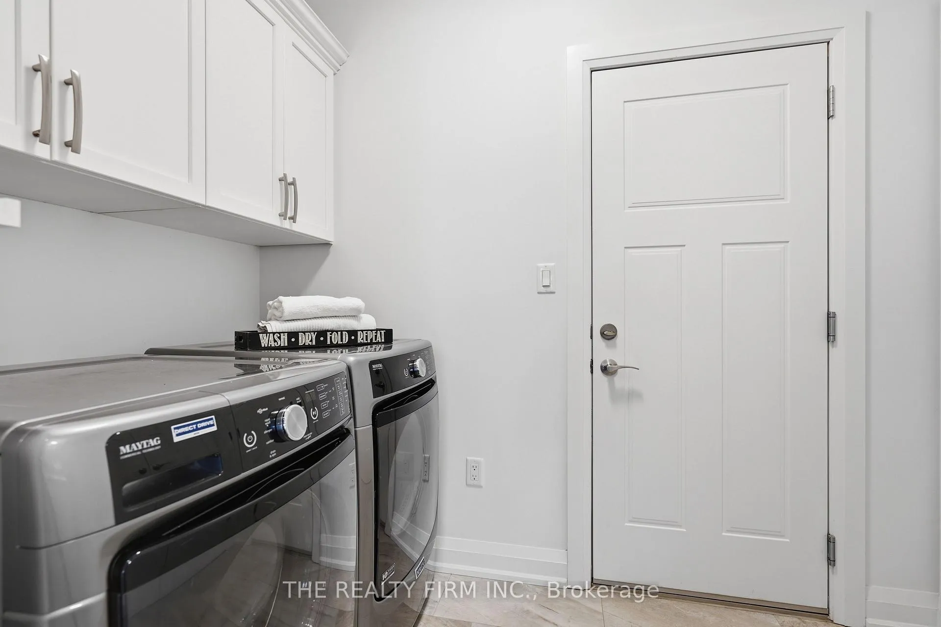 Photo 25 of 84 Collins Way, Strathroy-Caradoc, SE — HOMEH