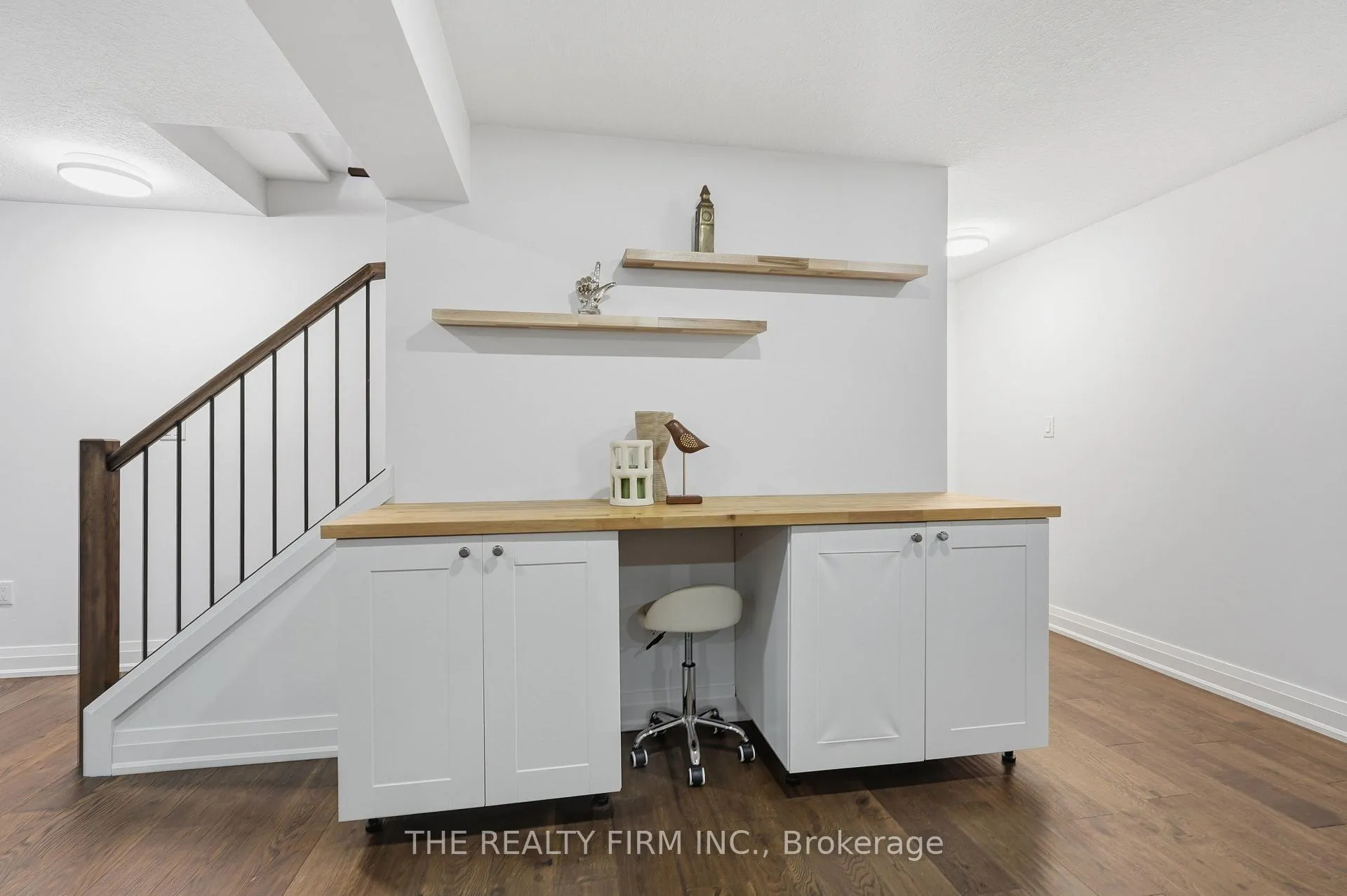 Photo 30 of 84 Collins Way, Strathroy-Caradoc, SE — HOMEH
