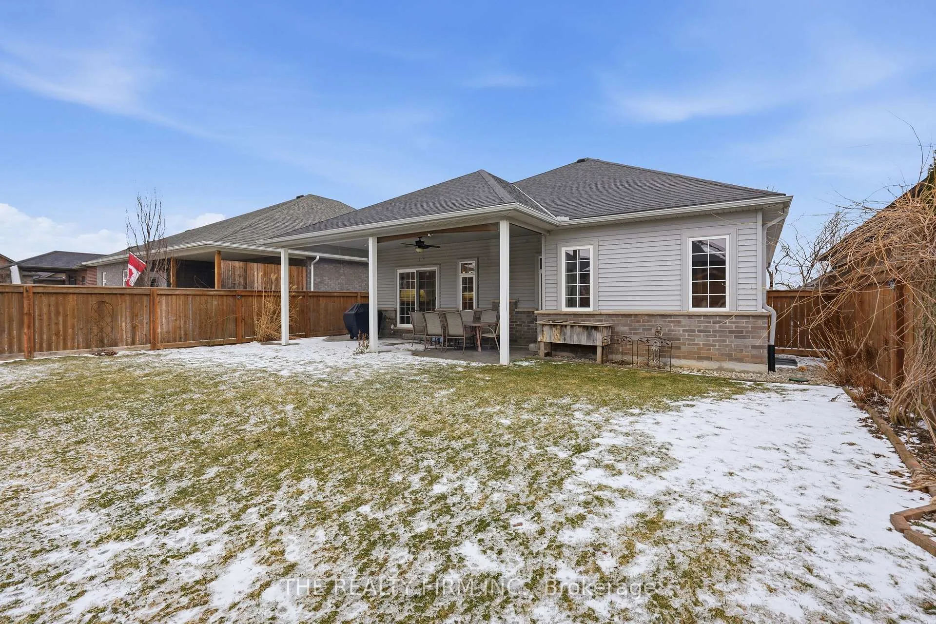 Photo 42 of 84 Collins Way, Strathroy-Caradoc, SE — HOMEH