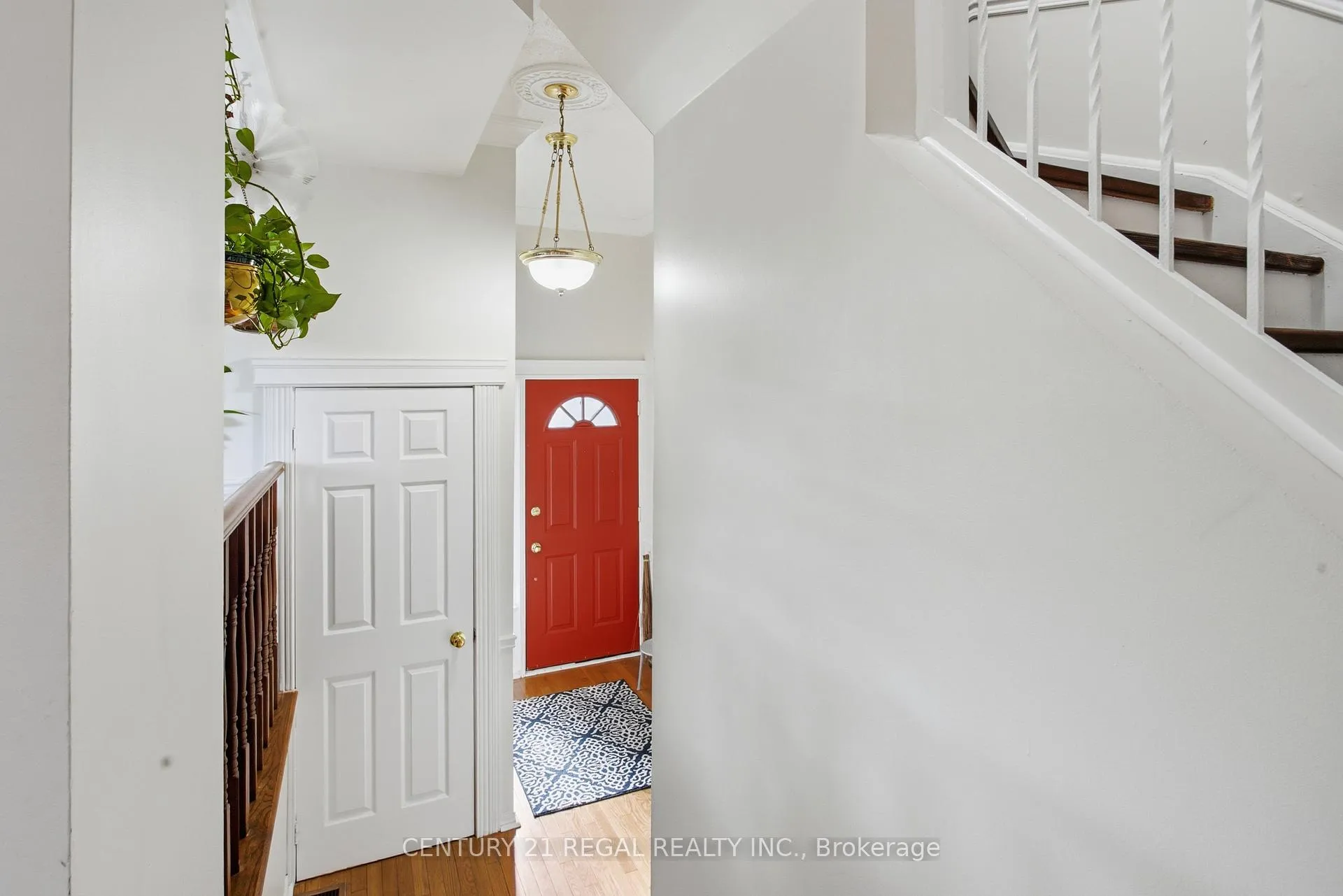 Photo 7 of Unit 7, 765 Oklahoma Drive, Pickering, West Shore — HOMEH