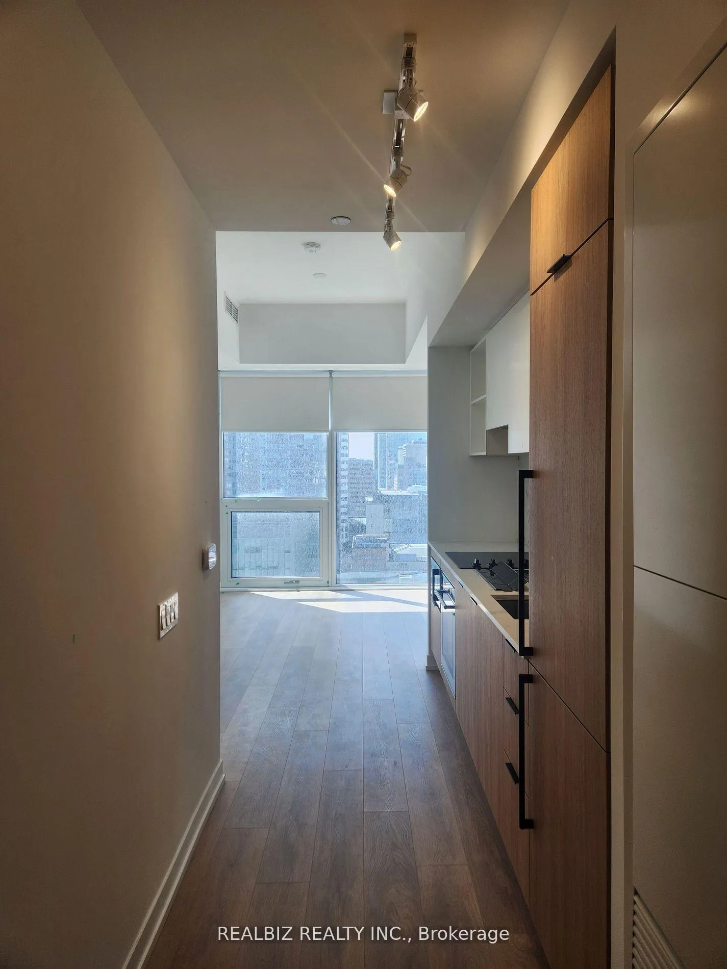 Front of Unit 2911, 82 Dalhousie Street