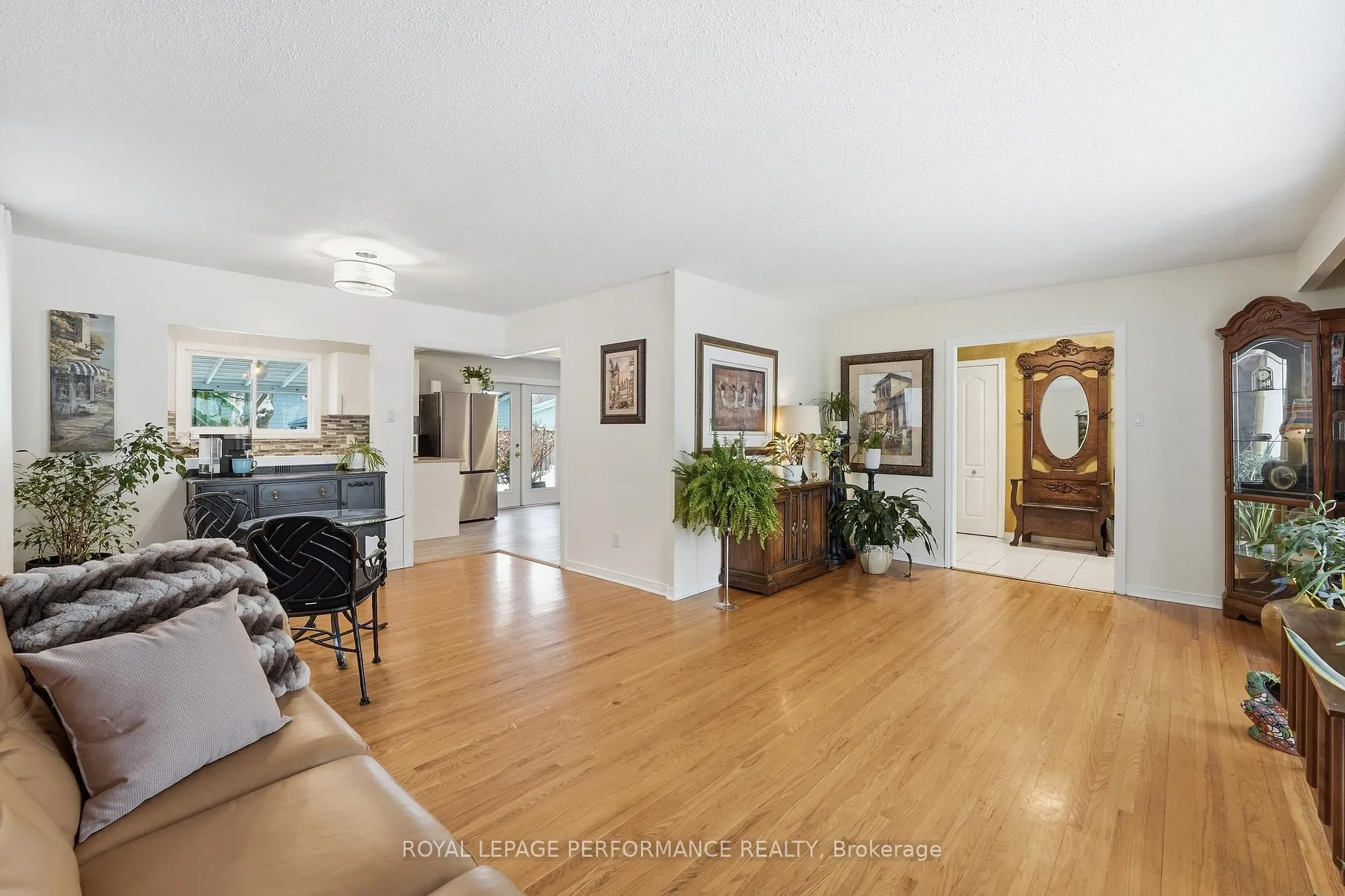 Photo 8 of 62 Bearbrook Road, Ottawa, Blackburn Hamlet — HOMEH