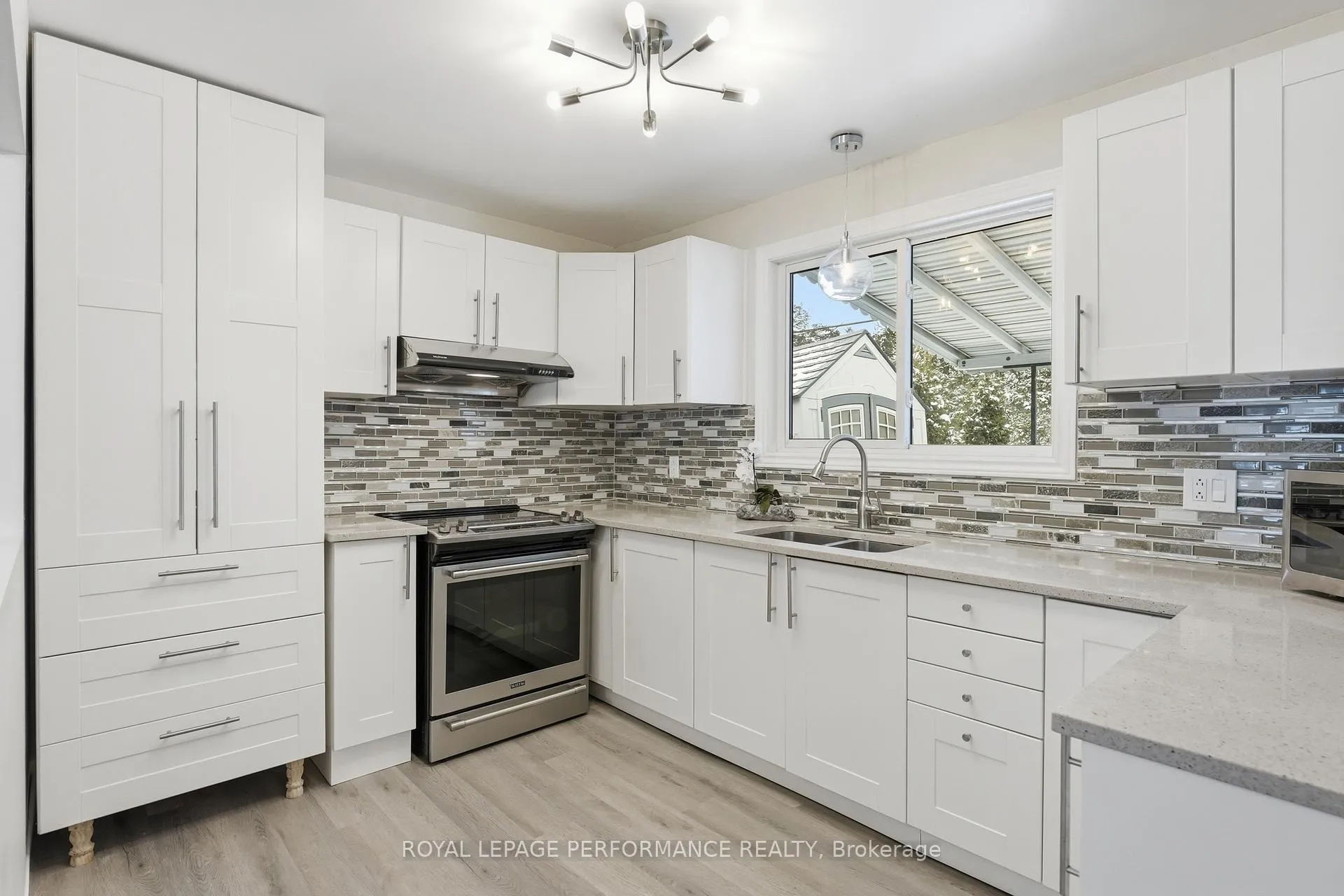 Photo 14 of 62 Bearbrook Road, Ottawa, Blackburn Hamlet — HOMEH