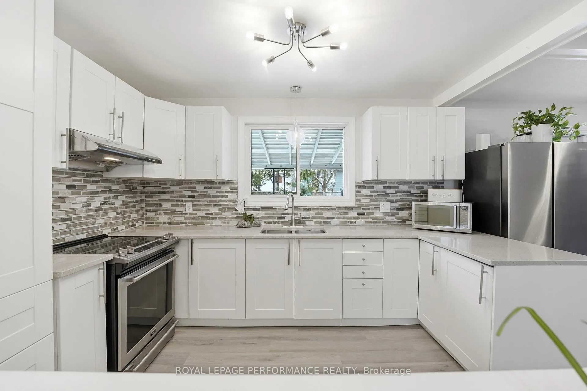 Photo 16 of 62 Bearbrook Road, Ottawa, Blackburn Hamlet — HOMEH