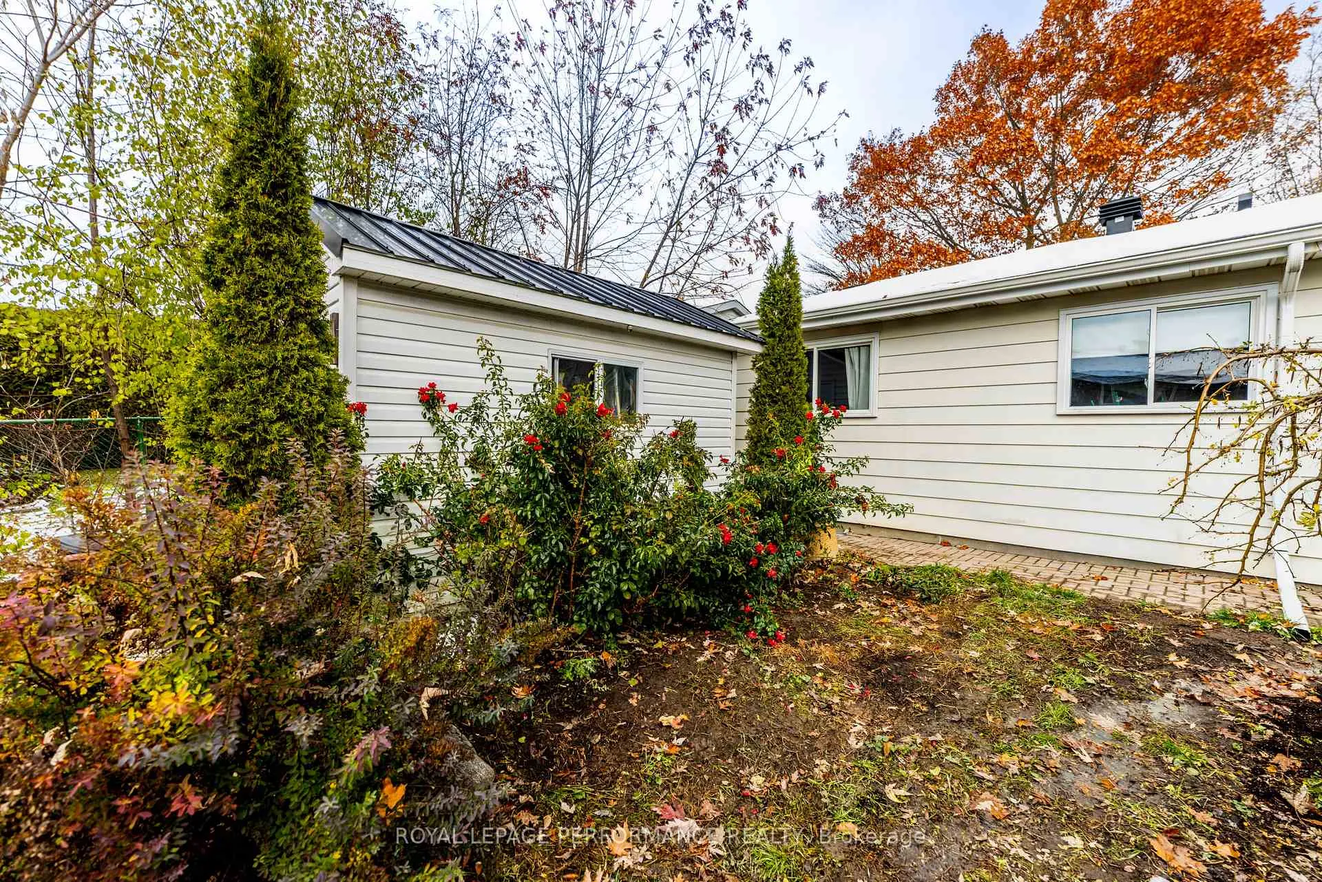 Photo 39 of 62 Bearbrook Road, Ottawa, Blackburn Hamlet — HOMEH