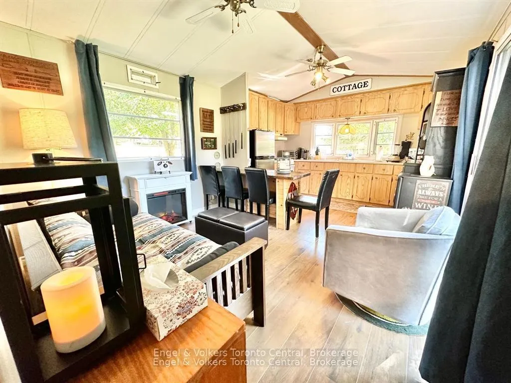 Photo 7 of Unit E 14, 7489 Sideroad 5 E, Wellington North, Rural Wellington North — HOMEH