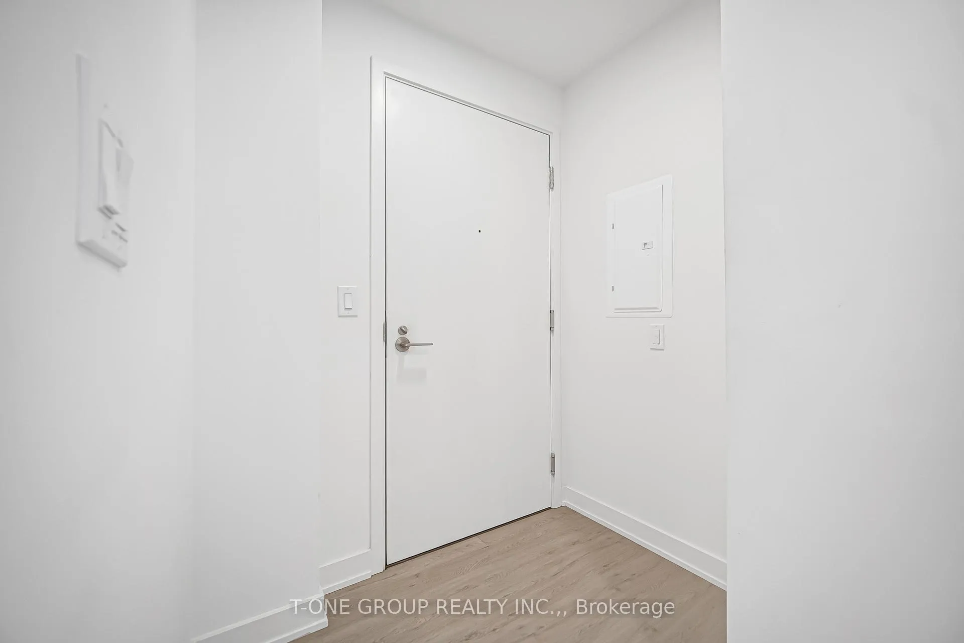Photo 10 of Unit 2605, 65 Mutual Street, Toronto, Church-Yonge Corridor — HOMEH