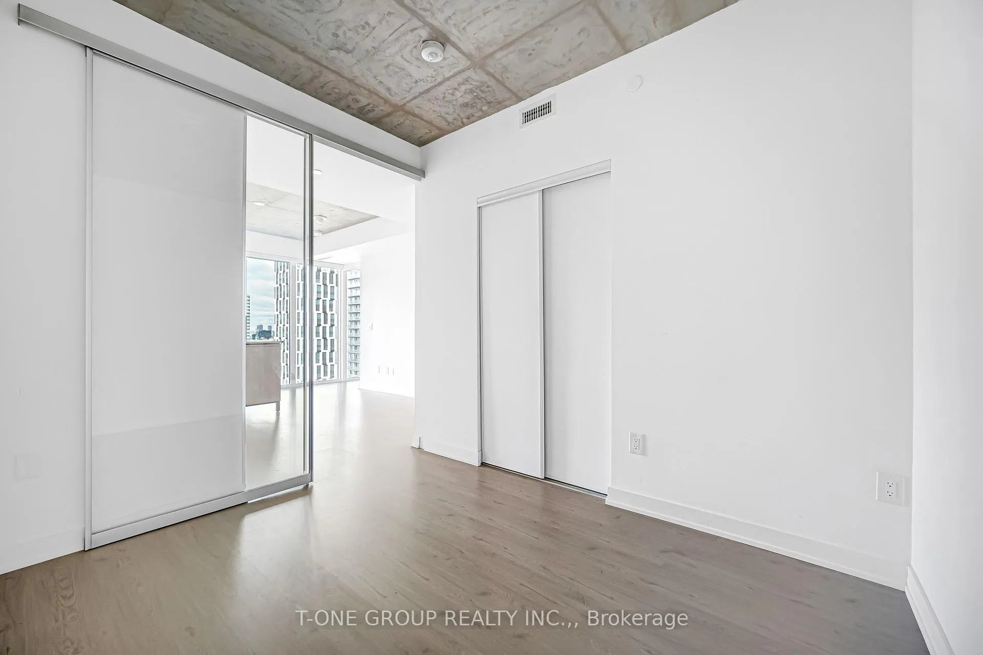 Photo 20 of Unit 2605, 65 Mutual Street, Toronto, Church-Yonge Corridor — HOMEH