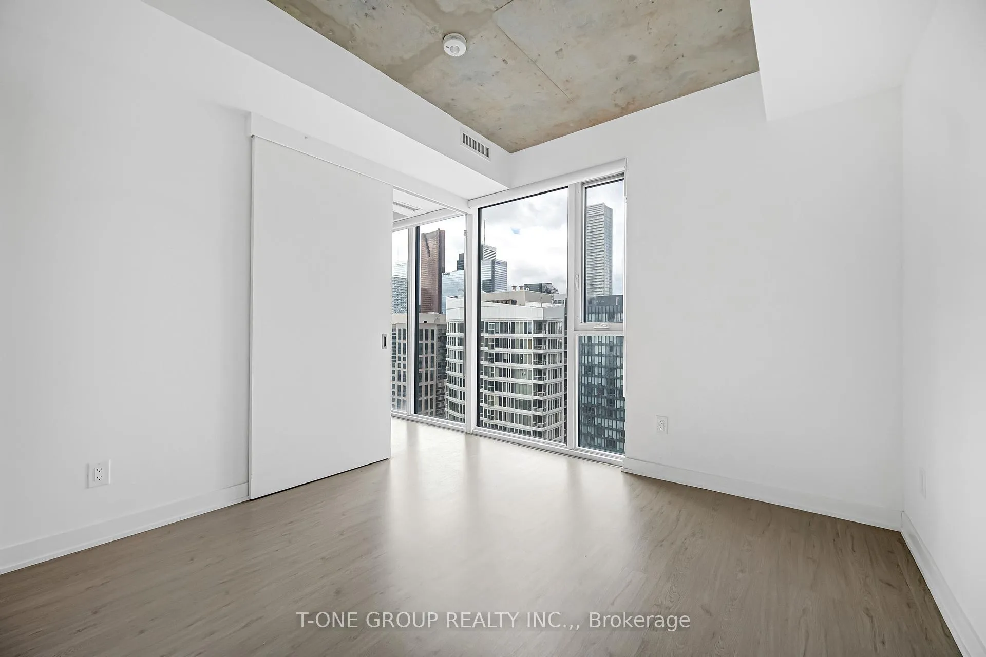 Photo 29 of Unit 2605, 65 Mutual Street, Toronto, Church-Yonge Corridor — HOMEH