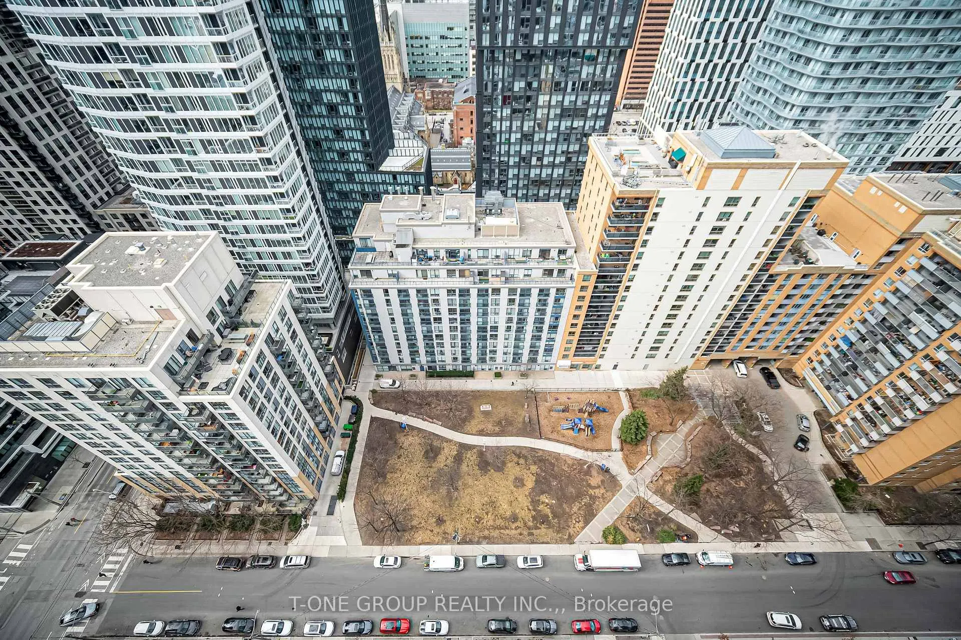 Photo 36 of Unit 2605, 65 Mutual Street, Toronto, Church-Yonge Corridor — HOMEH