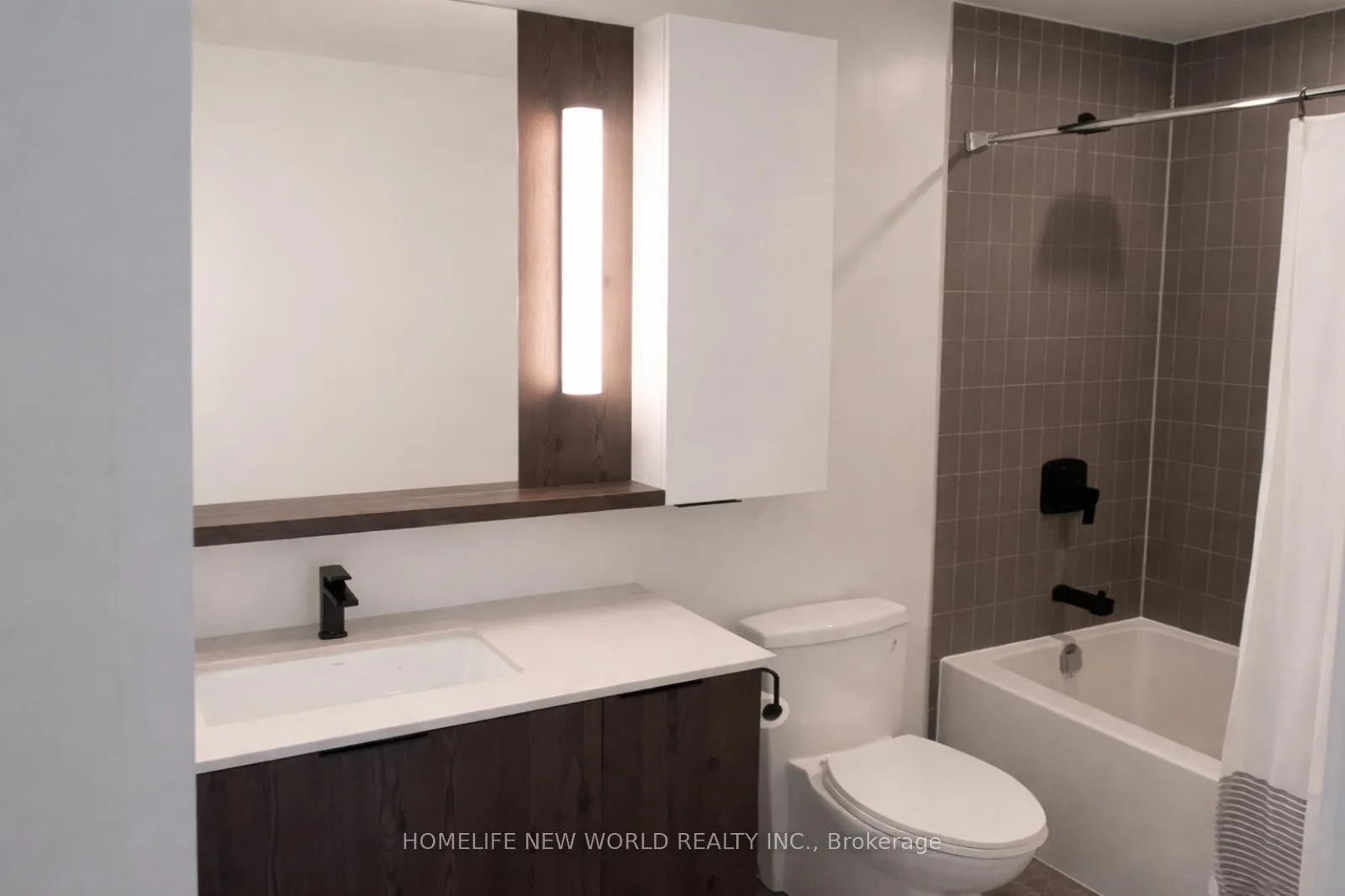 Photo 6 of Unit 306, 5 Defries Street, Toronto, Regent Park — HOMEH