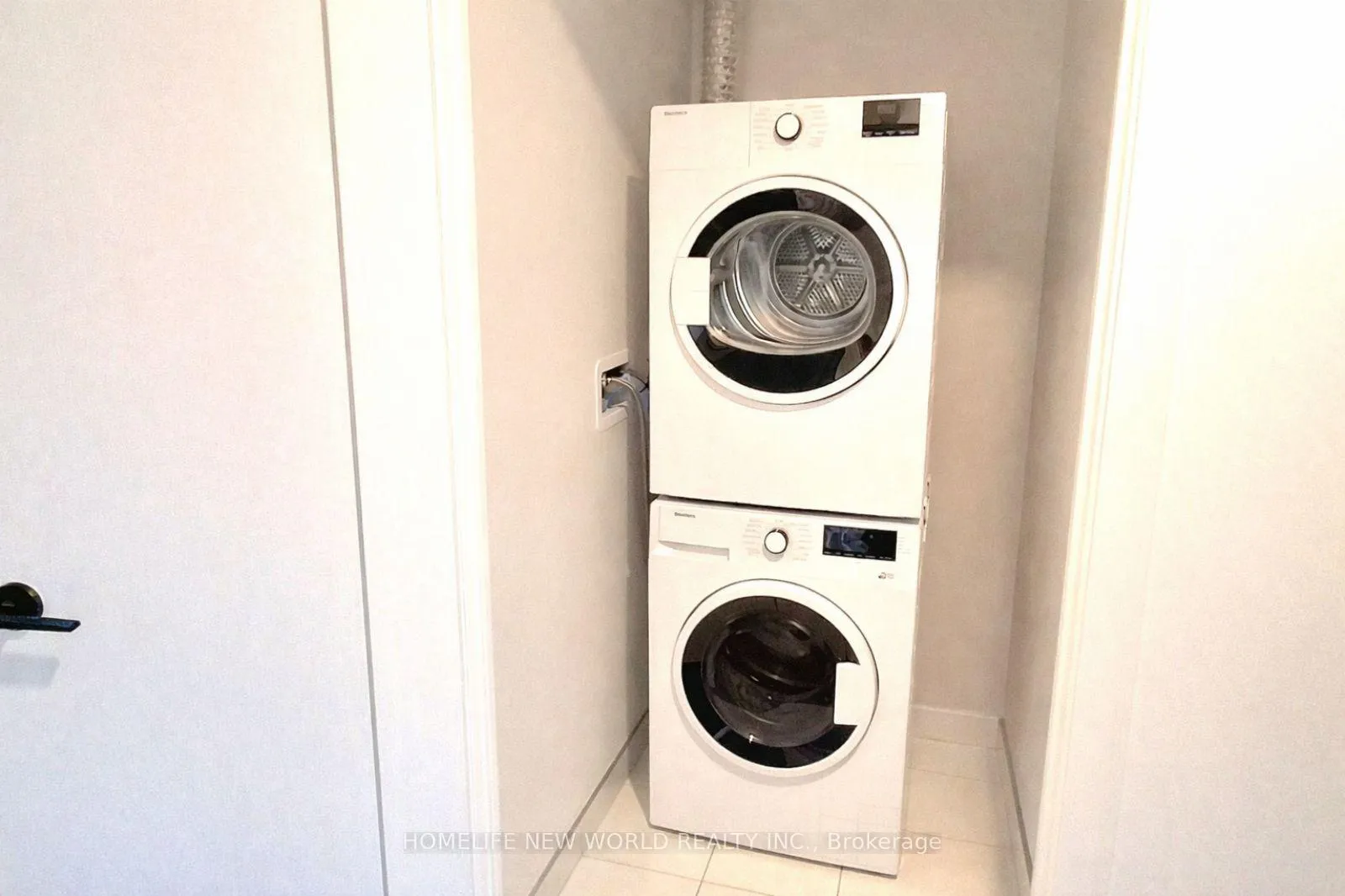 Photo 12 of Unit 306, 5 Defries Street, Toronto, Regent Park — HOMEH
