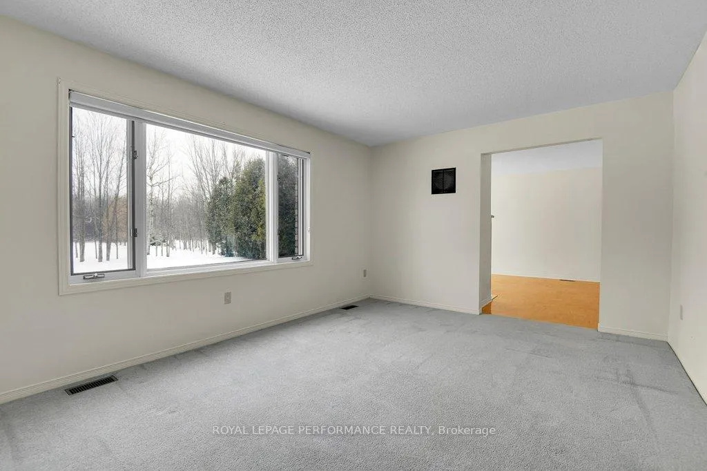 Photo 3 of 4540 Piperville Road, Ottawa, Carlsbad Springs — HOMEH