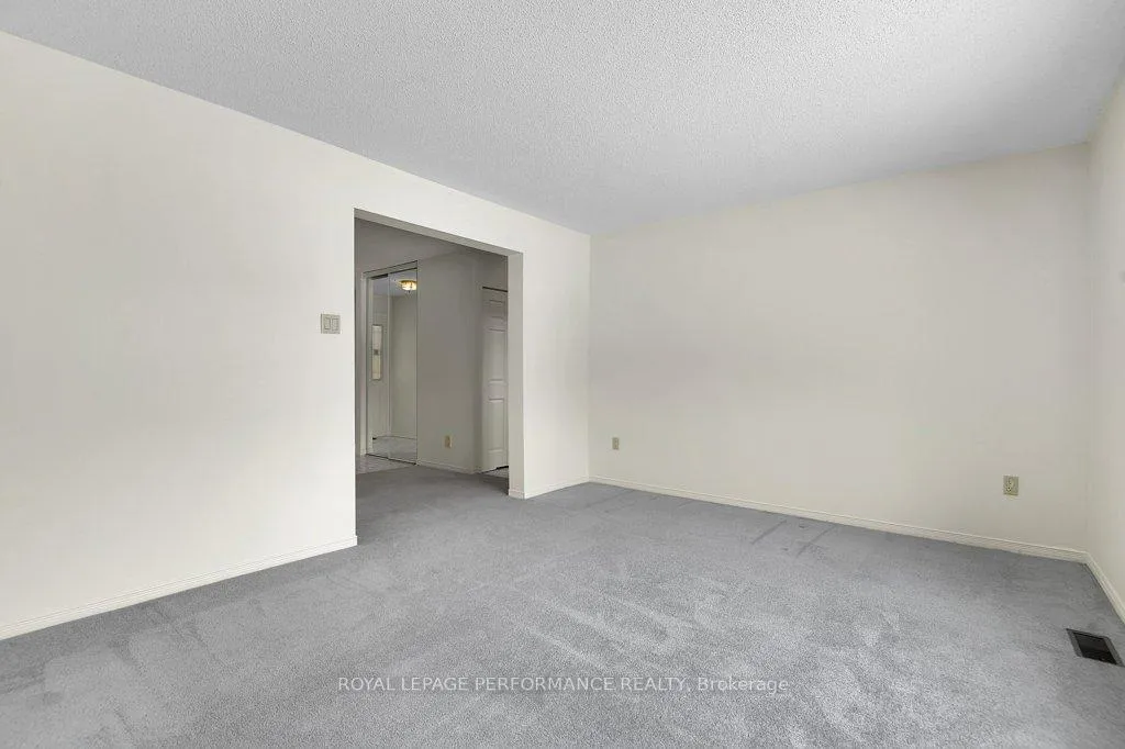 Photo 4 of 4540 Piperville Road, Ottawa, Carlsbad Springs — HOMEH