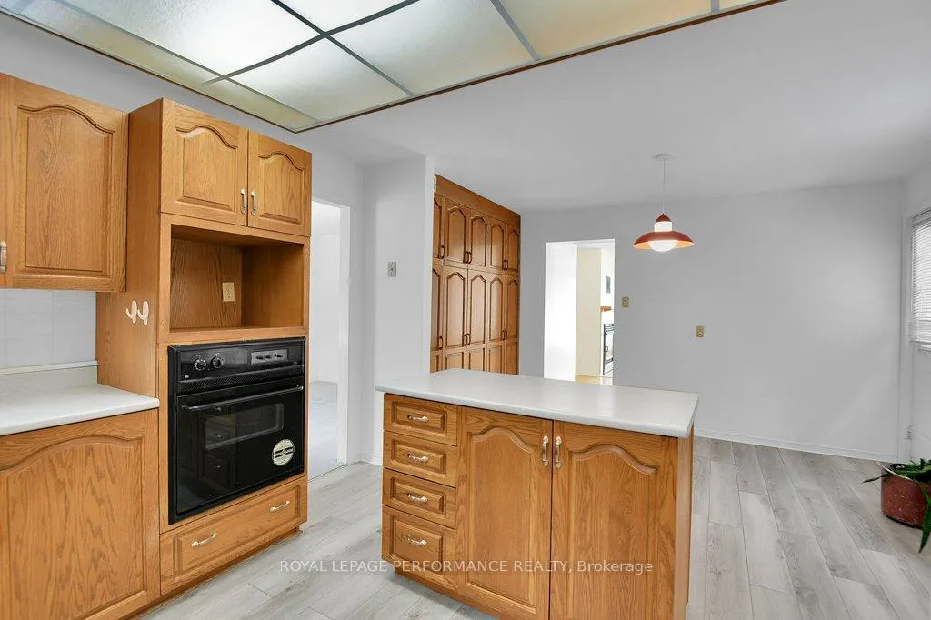 Photo 9 of 4540 Piperville Road, Ottawa, Carlsbad Springs — HOMEH