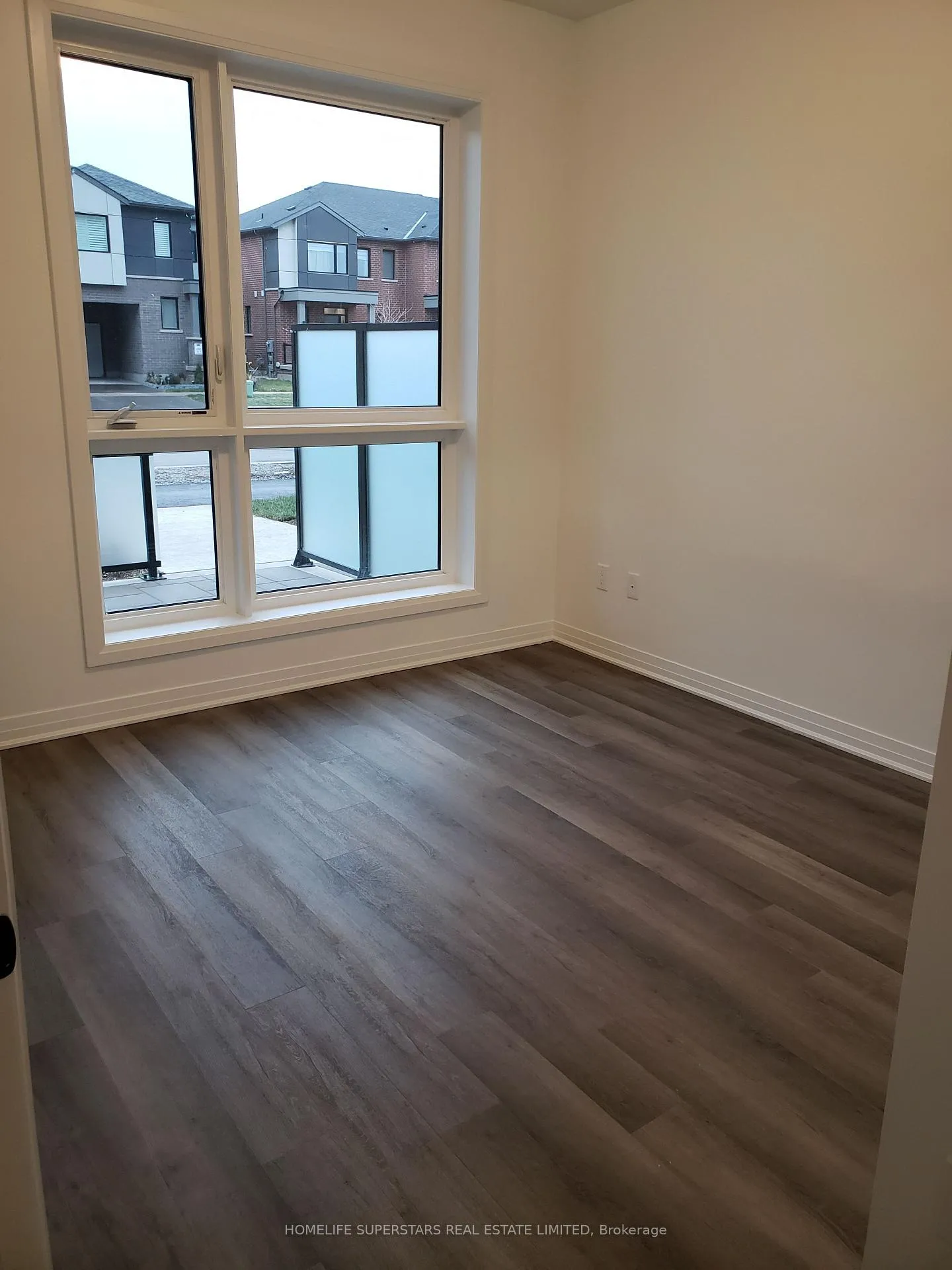 Photo 9 of Unit 121, 460 Gordon Krantz Avenue, Milton, Walker — HOMEH