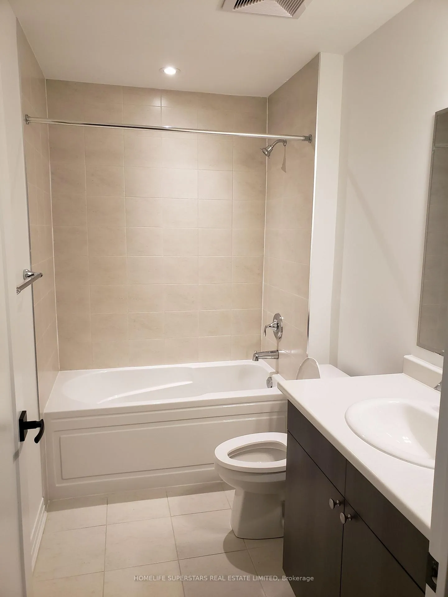 Photo 11 of Unit 121, 460 Gordon Krantz Avenue, Milton, Walker — HOMEH