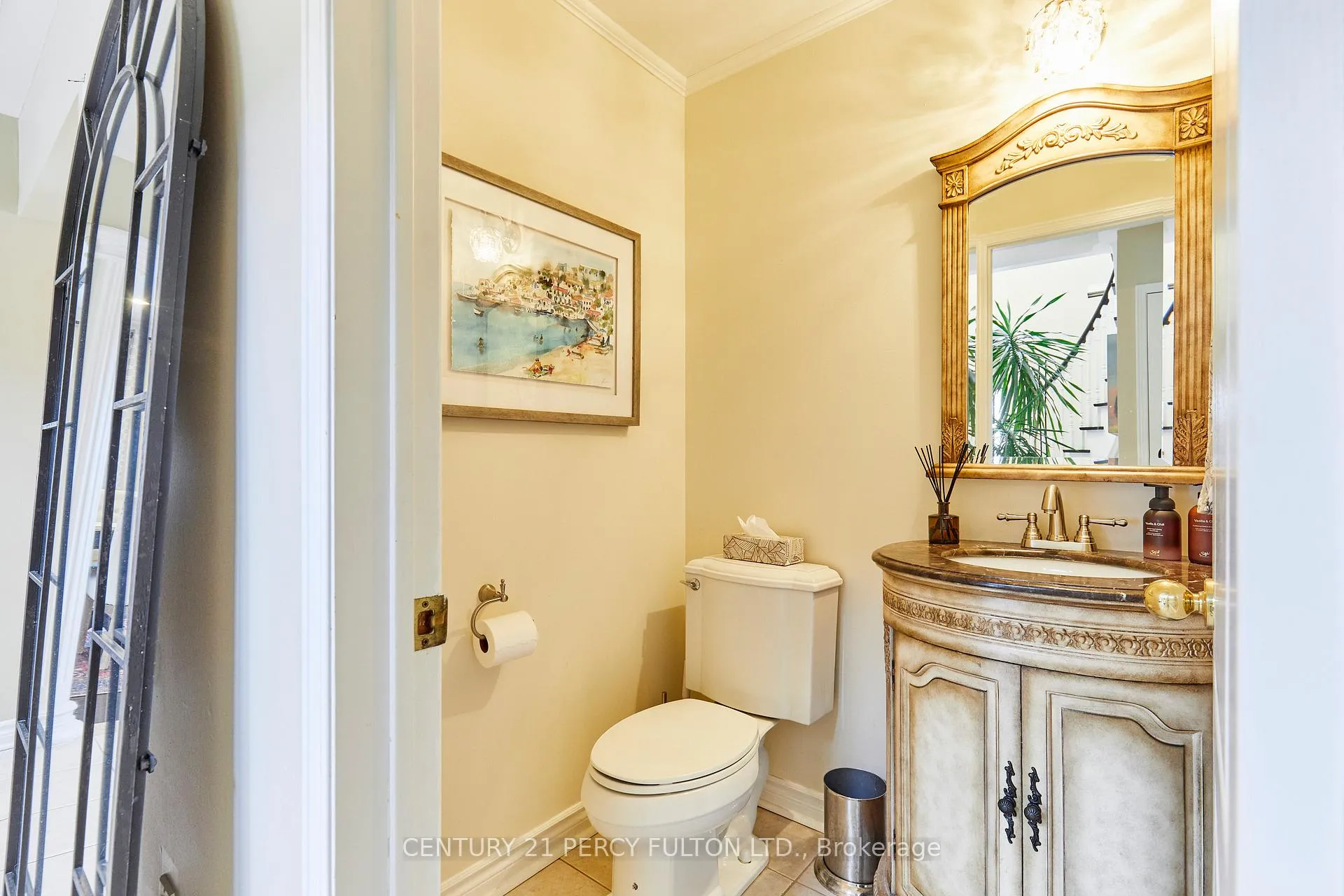 Photo 23 of 581 Carlton Road, Markham, Unionville — HOMEH