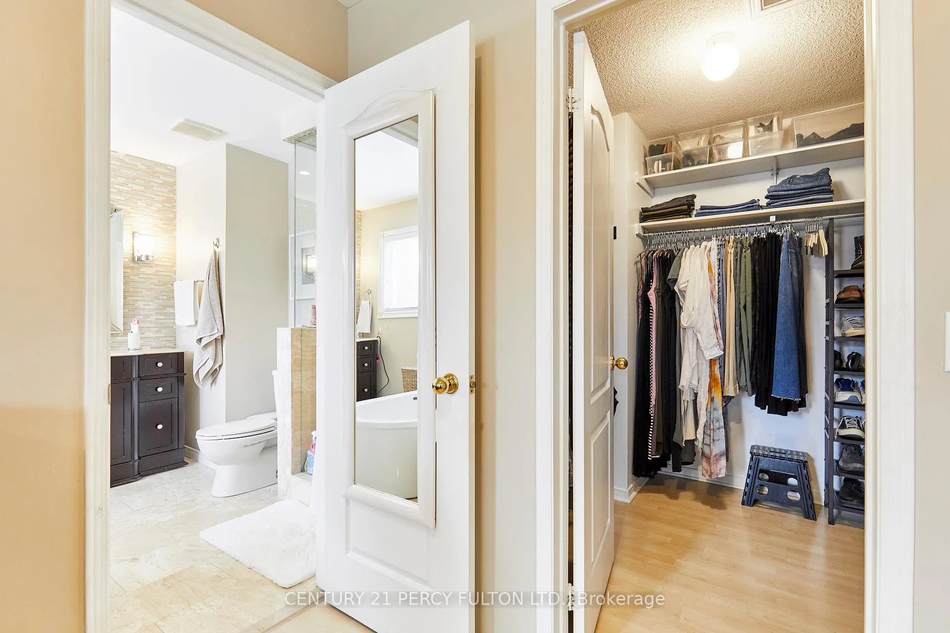 Photo 27 of 581 Carlton Road, Markham, Unionville — HOMEH