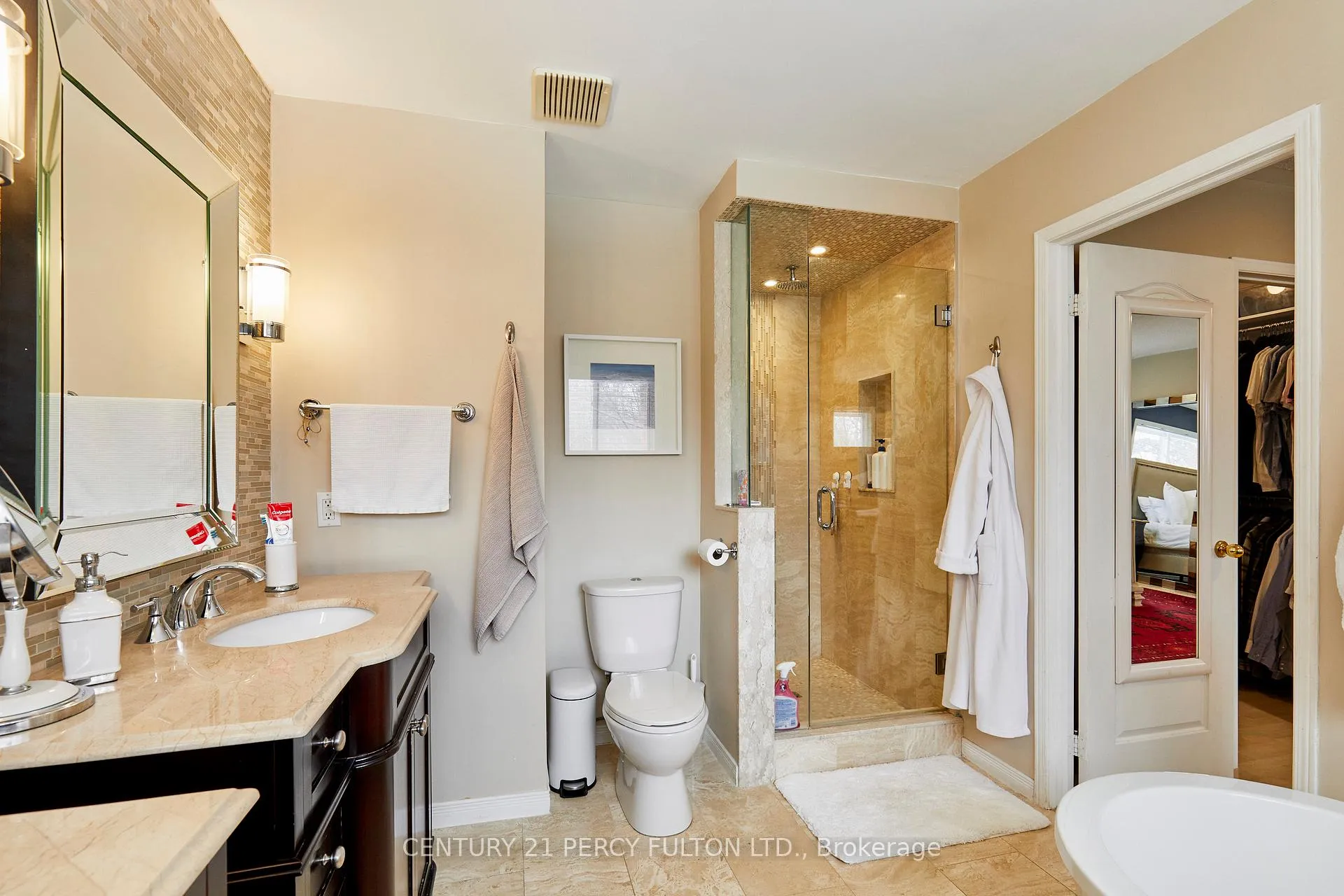 Photo 30 of 581 Carlton Road, Markham, Unionville — HOMEH