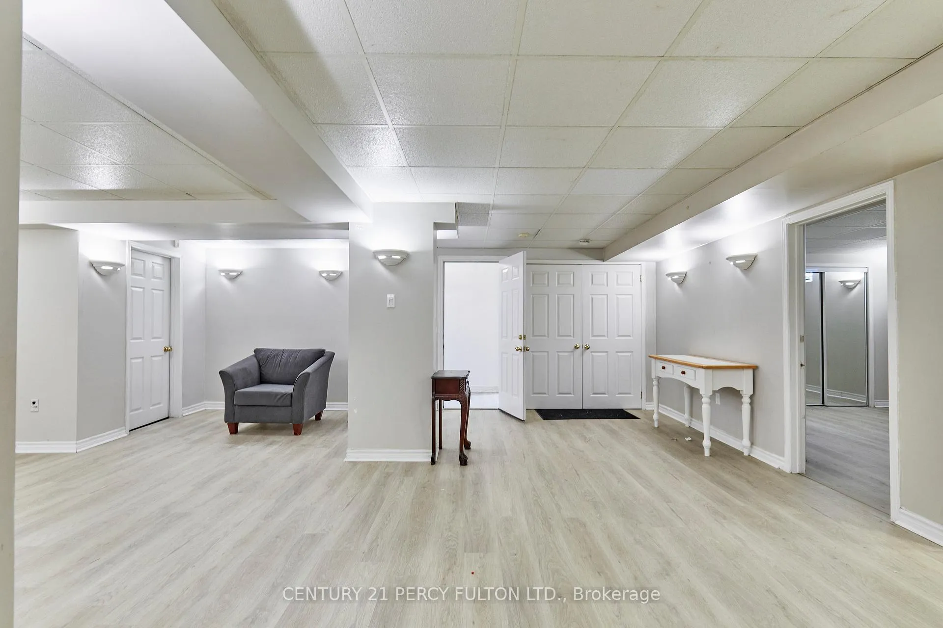 Photo 38 of 581 Carlton Road, Markham, Unionville — HOMEH
