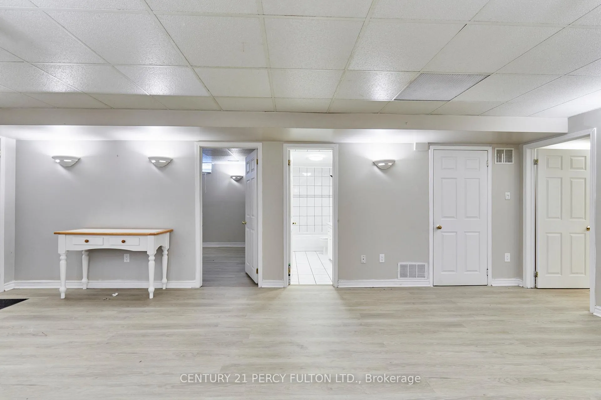 Photo 39 of 581 Carlton Road, Markham, Unionville — HOMEH