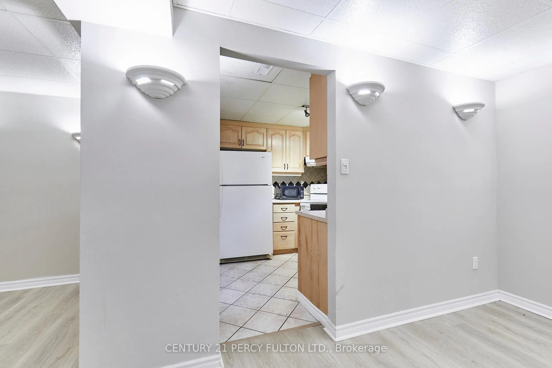 Photo 41 of 581 Carlton Road, Markham, Unionville — HOMEH