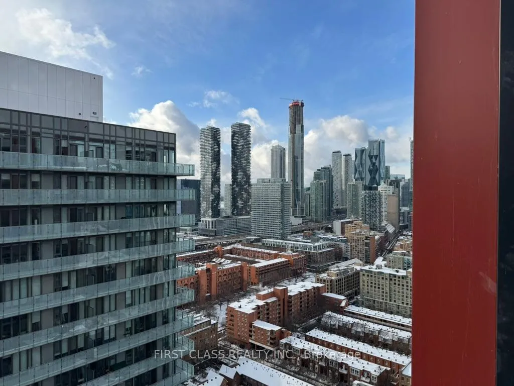 Photo 7 of Unit 3306, 180 Front Street E, Toronto, Moss Park — HOMEH