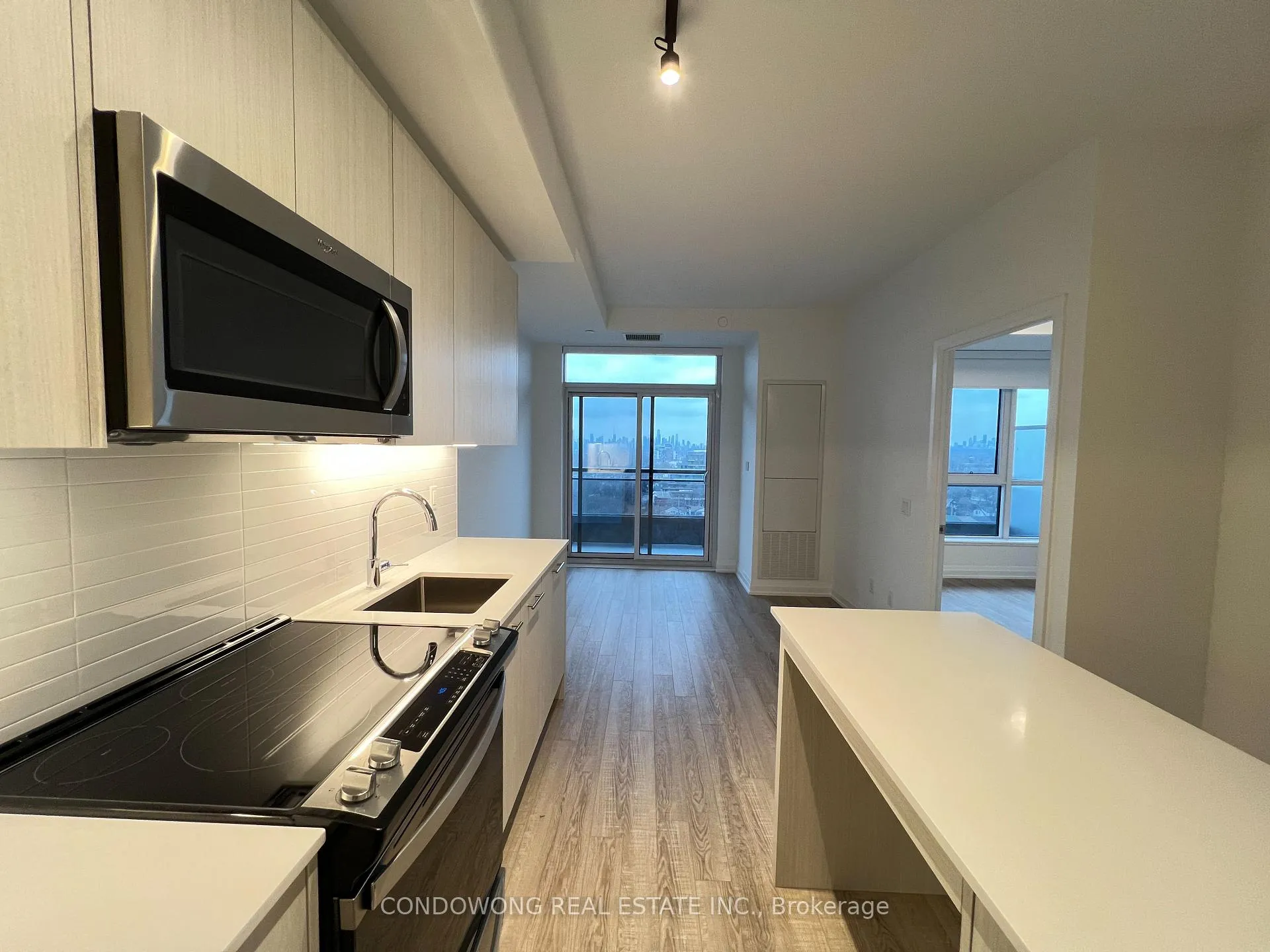 Photo 3 of Unit 1210, 286 Main Street, Toronto, East End-Danforth — HOMEH