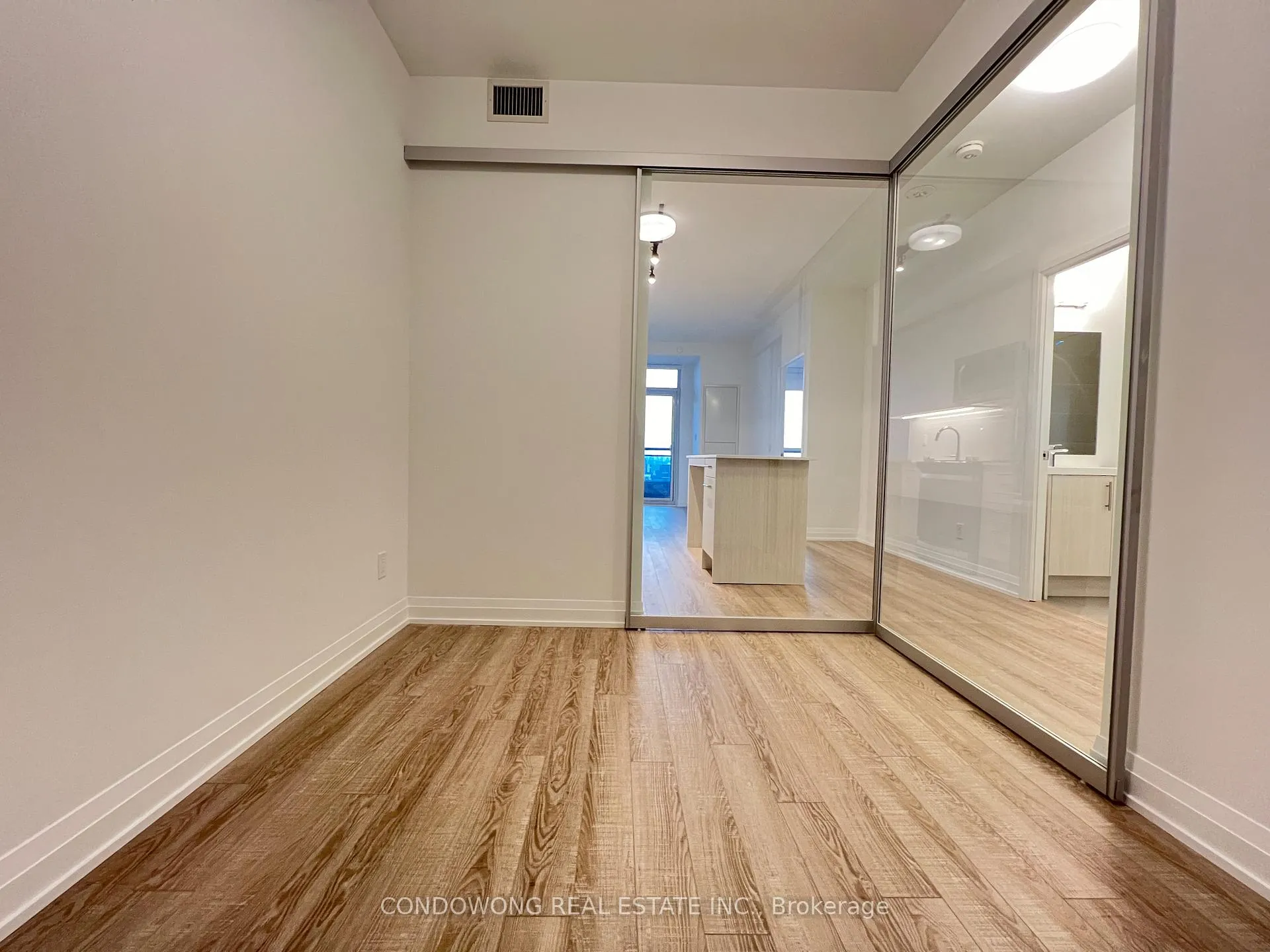 Photo 9 of Unit 1210, 286 Main Street, Toronto, East End-Danforth — HOMEH