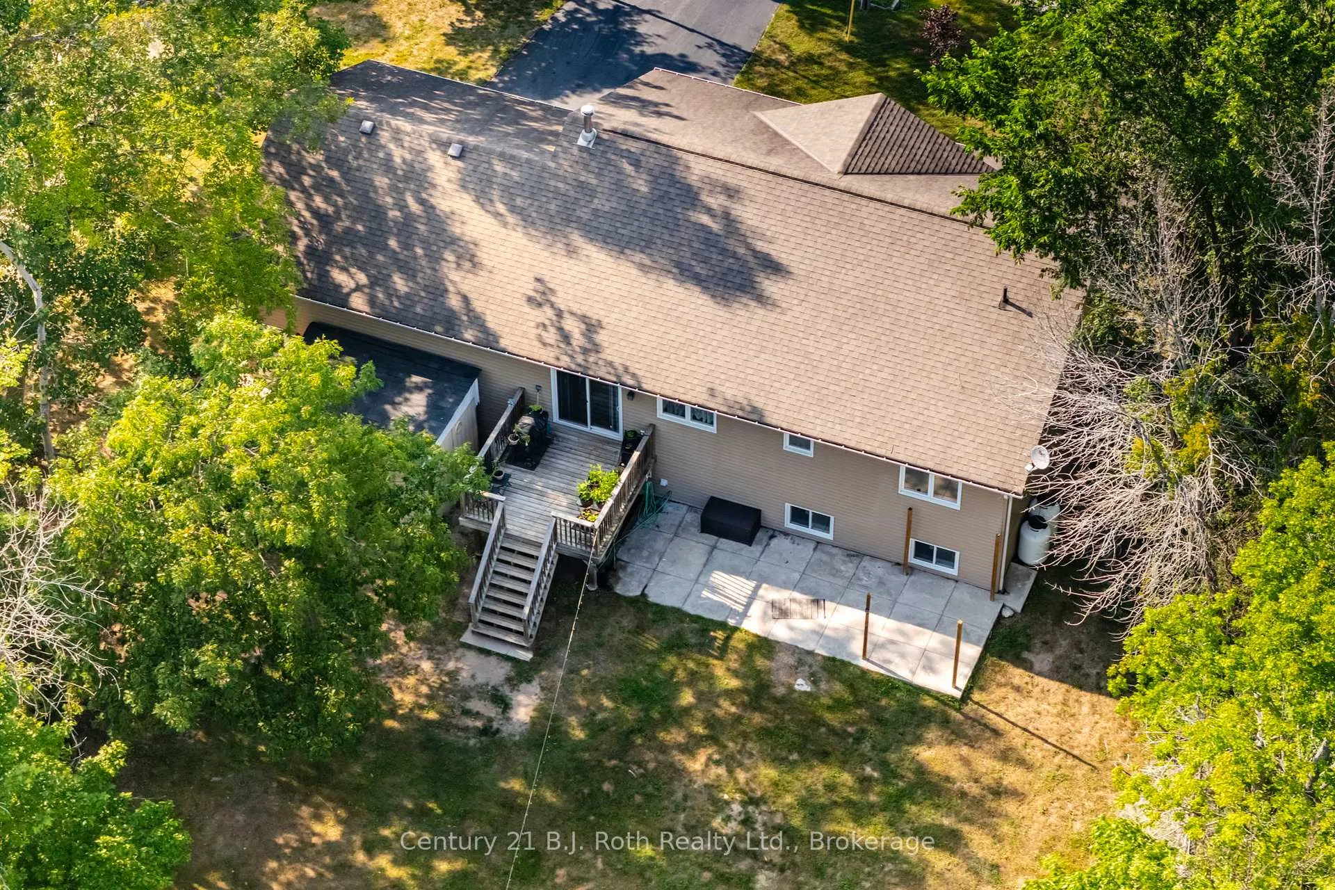 Photo 39 of 161 Forest Harbour Parkway, Tay, Rural Tay — HOMEH
