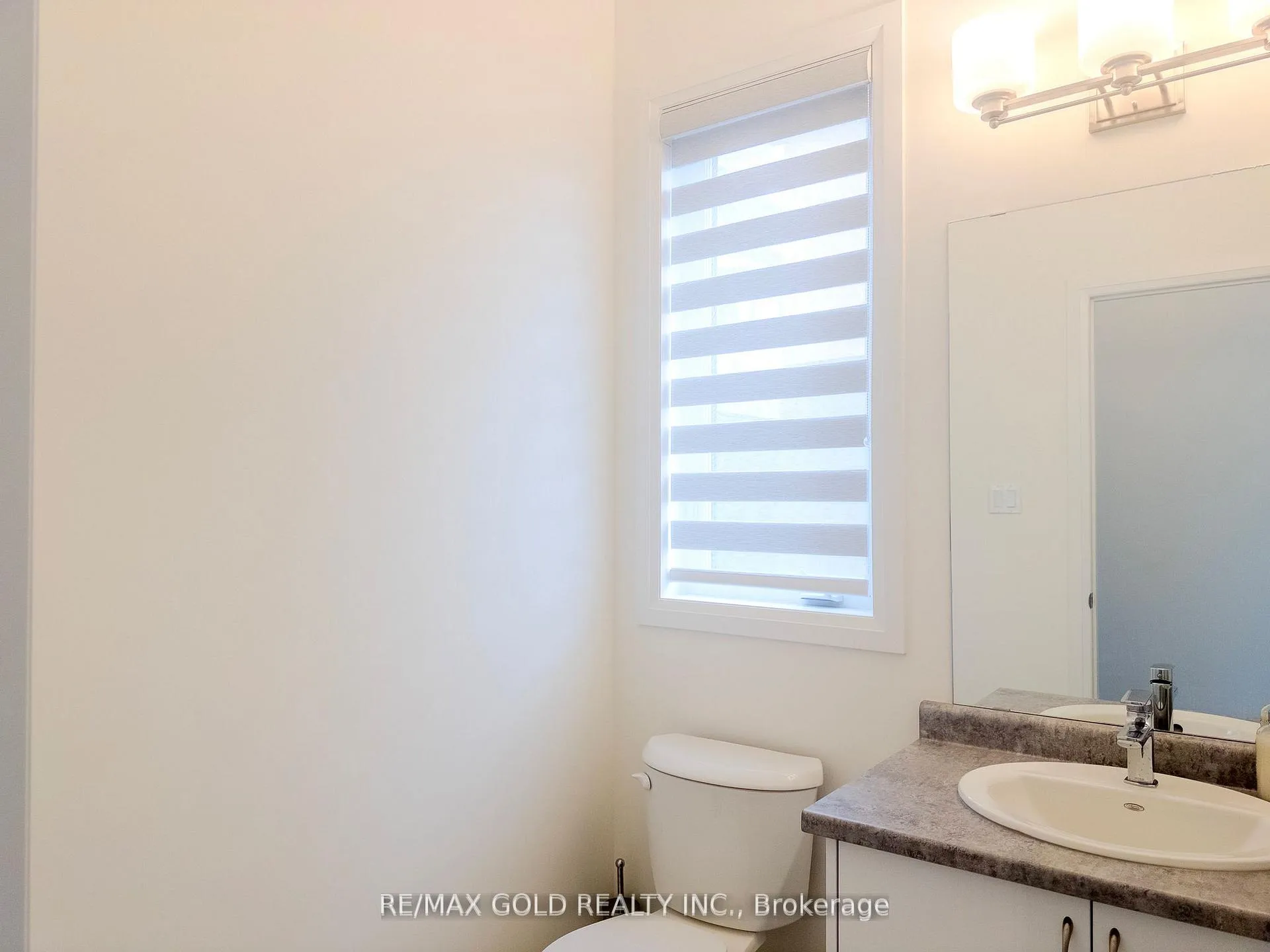 Photo 5 of 75 George Brier Drive, Brant, Paris — HOMEH
