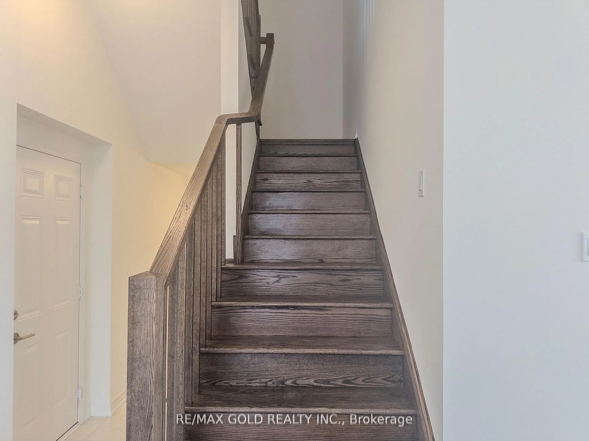 Photo 9 of 75 George Brier Drive, Brant, Paris — HOMEH